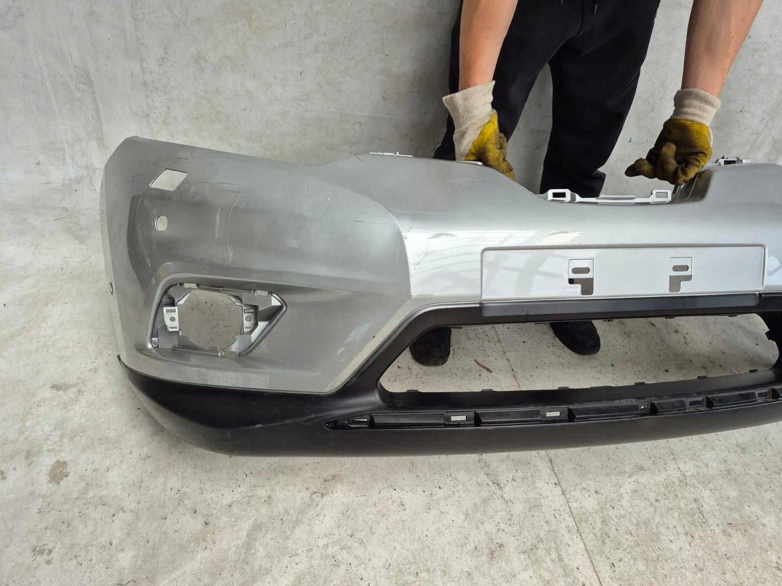 NISSAN X-TRAIL III 3 T32 13-17 bumper front front SPR PDC