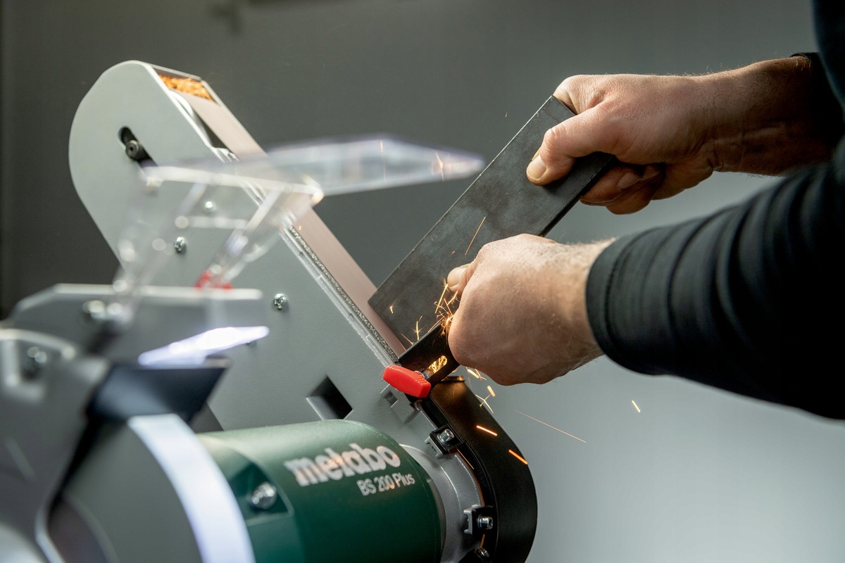 METABO SZLIFIERKA STOŁOWA BS 200 PLUS MET604220000 Typ podwójna
