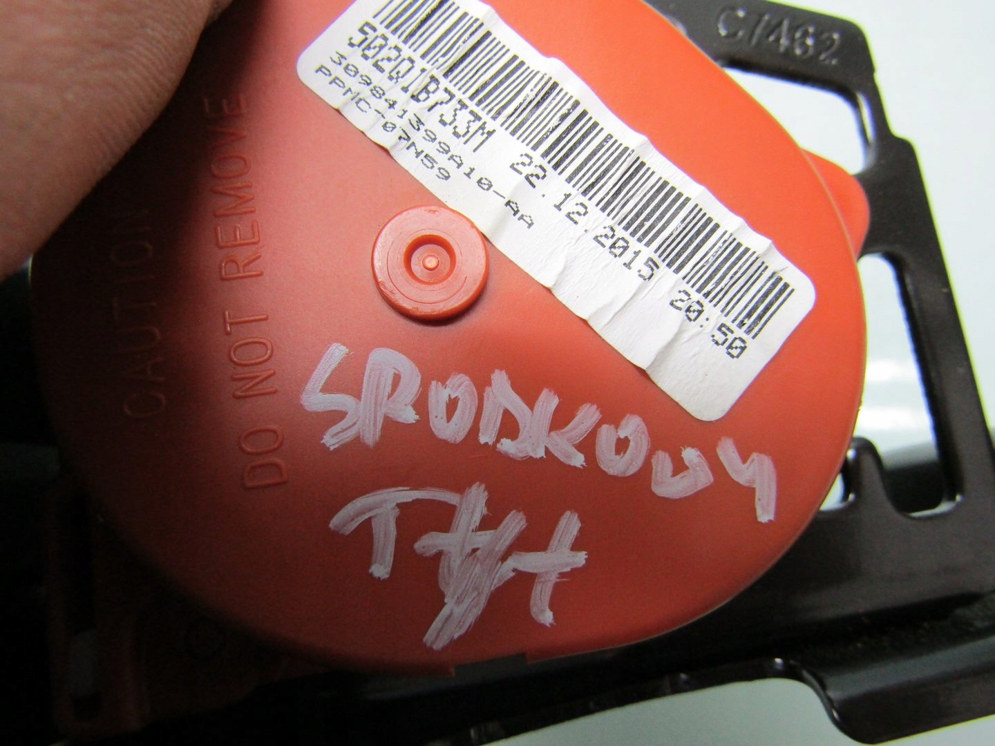 VITARA III 15R ремень задний зад середина безопасности 502Q1B733M