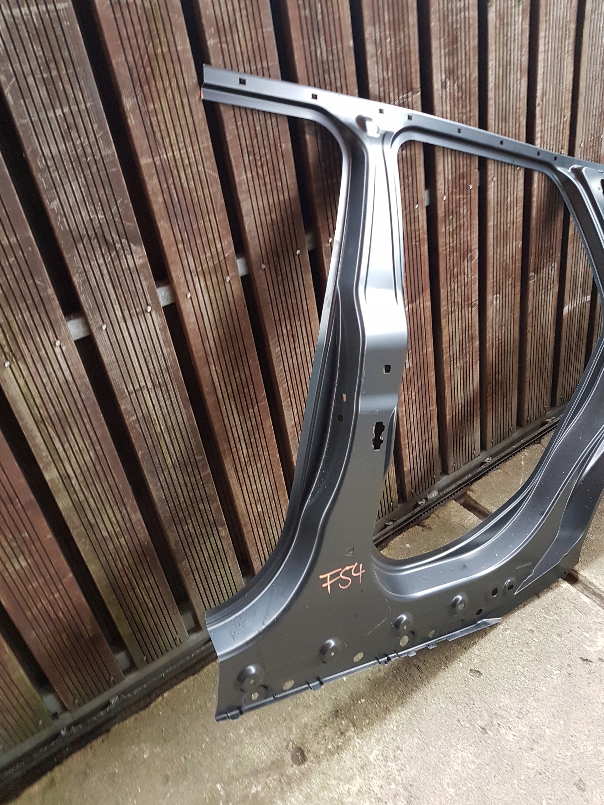 side left MINI F54 CLUBMAN
