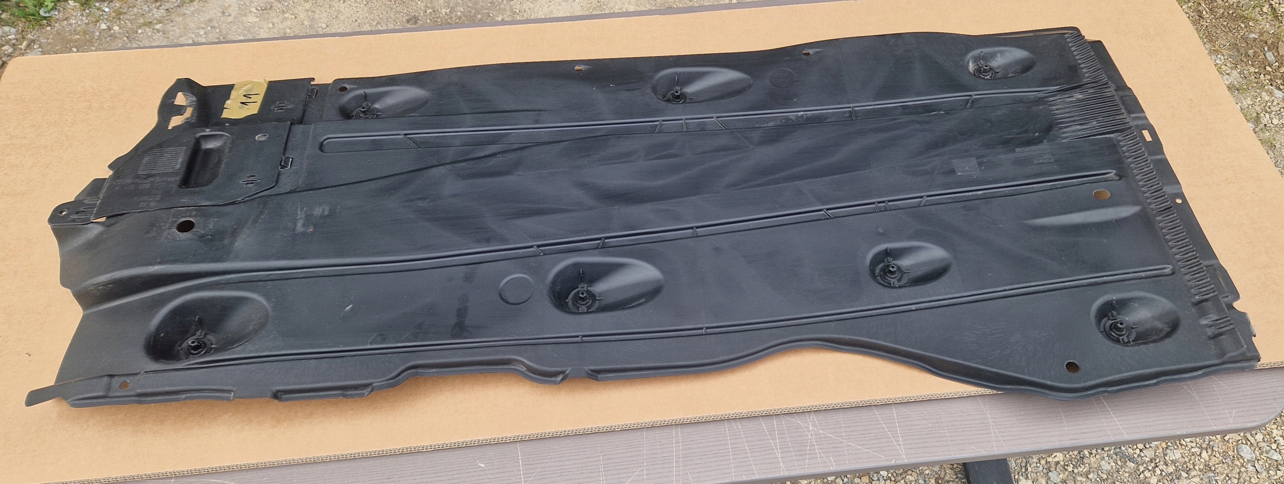 cover chassis 5Q0825201AE VW SKODA original IDEAL