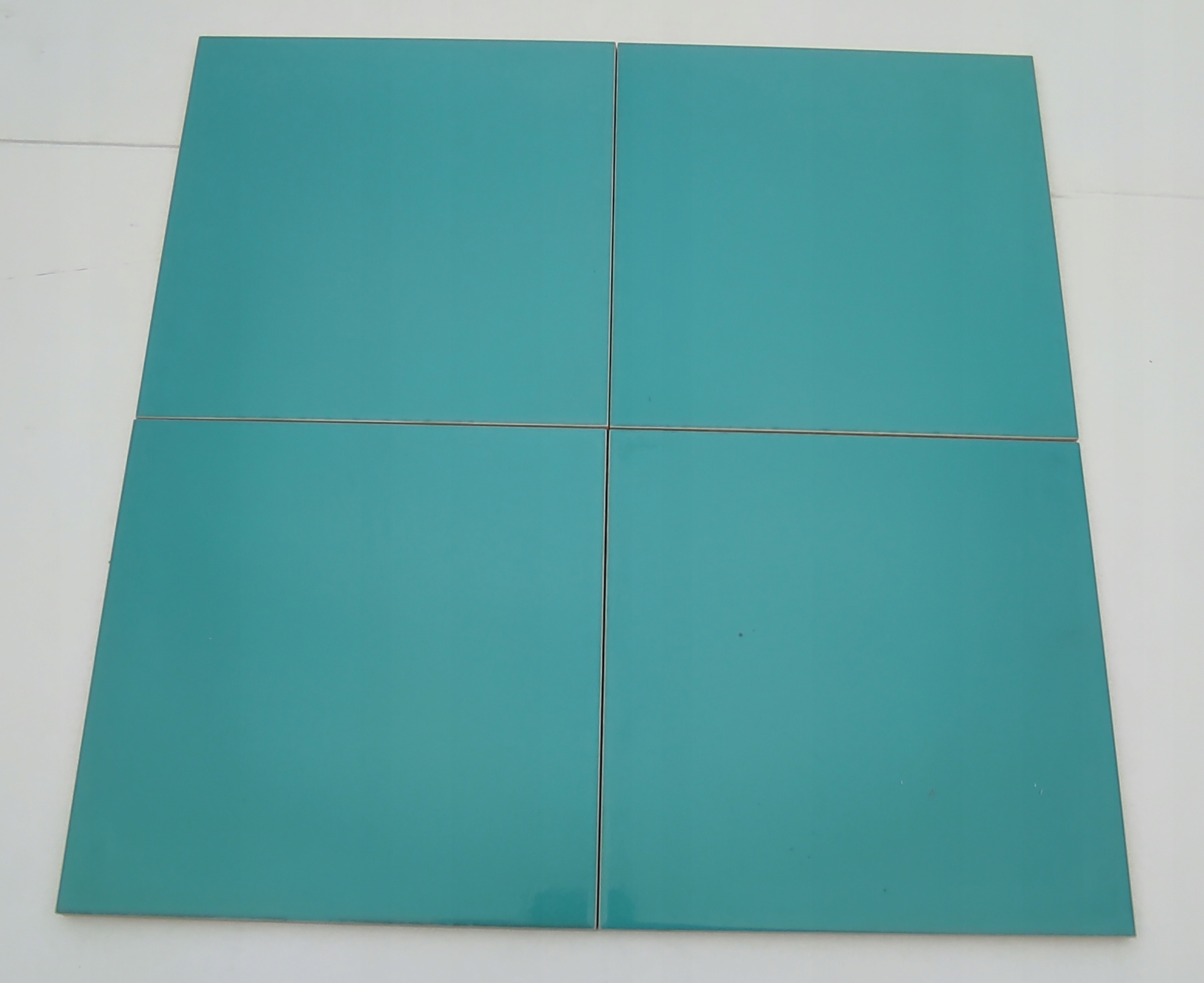 Ceramiczne płytki niebieskie błękit 20x20 - Berna Marka Cerames