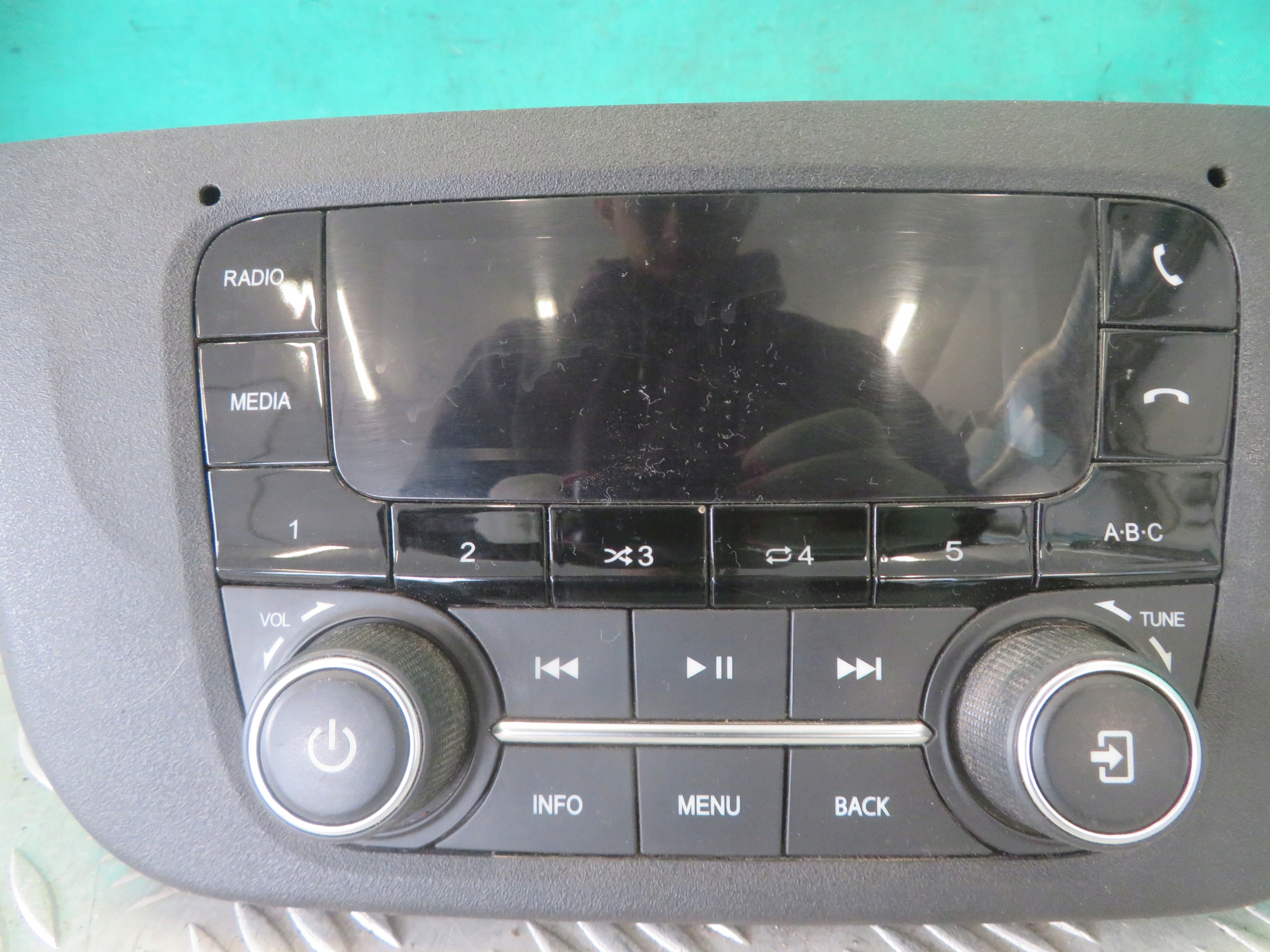 RADIO IVECO DAILY 5802902247