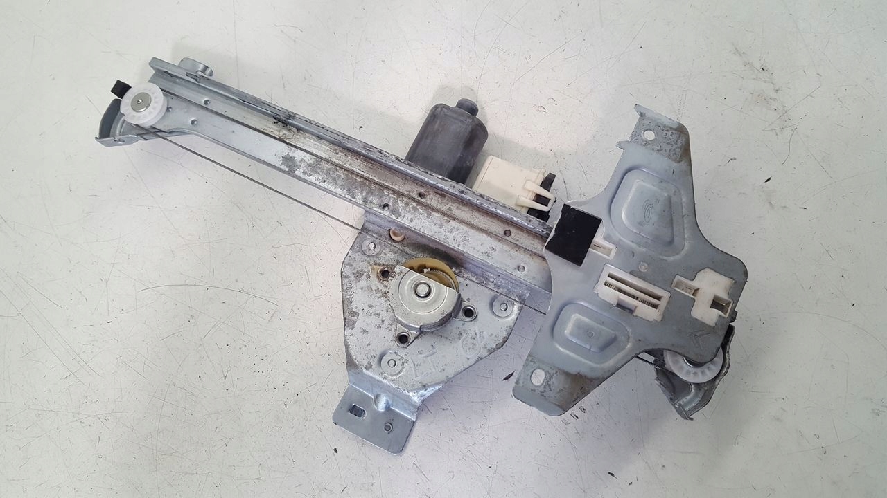 window regulator left rear part Citroen C4 1,6 VTI
