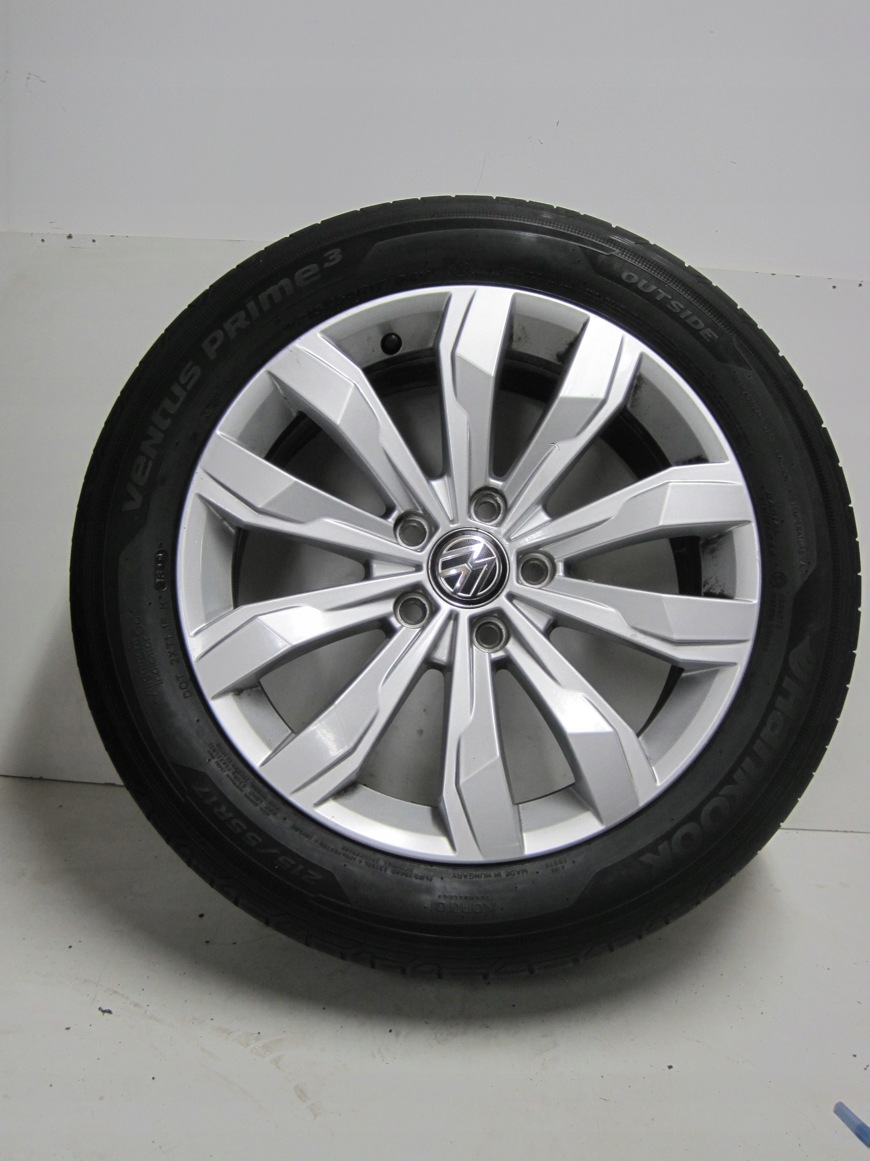 wheels discs tyres VW T-ROC 2GA R17 19R