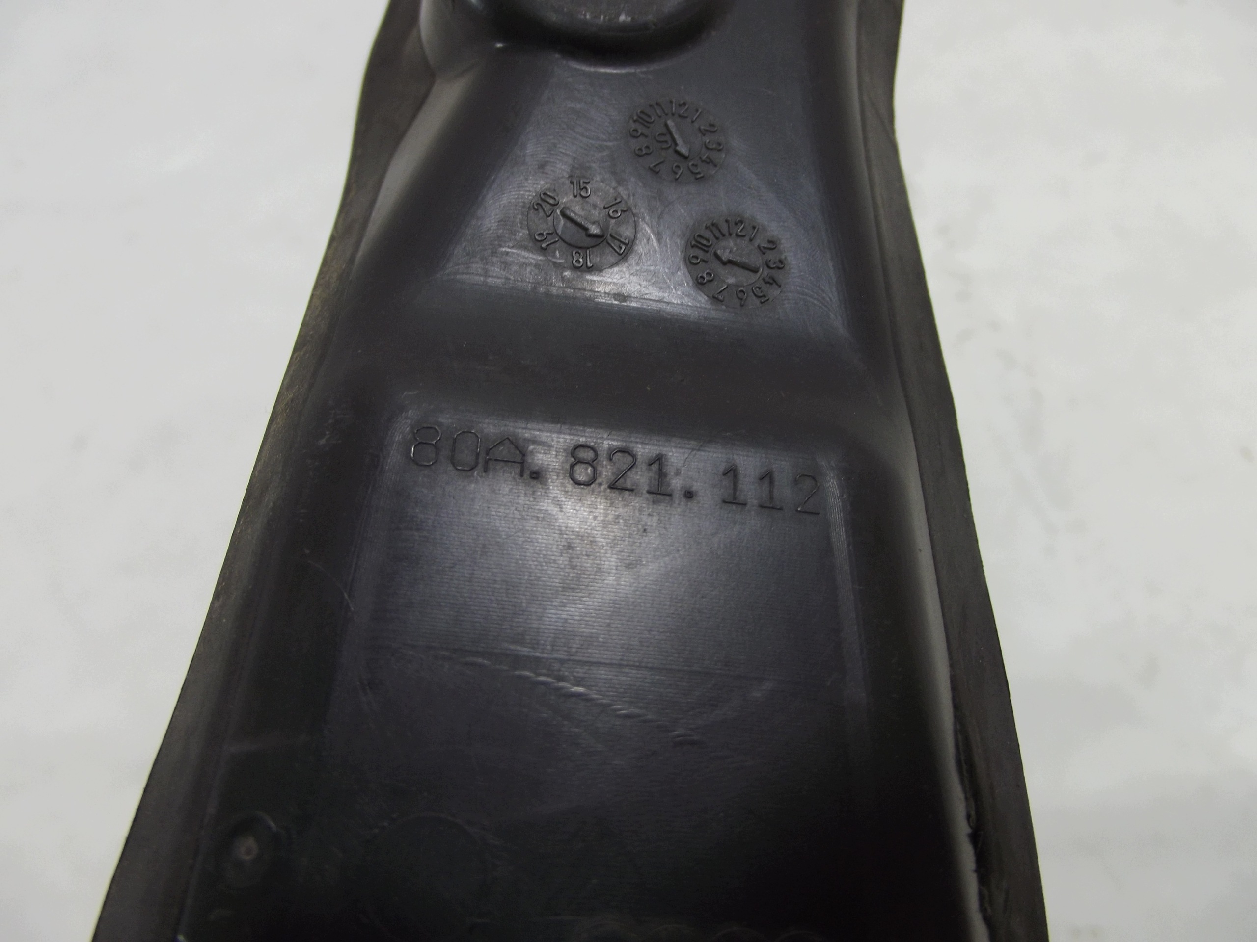 Audi Q5 8R copertura GREMBIALINA parafango Destro 80A821112