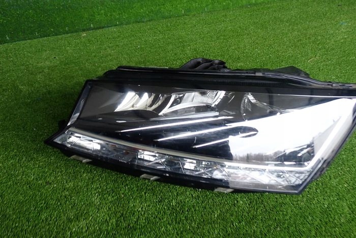 SKODA FABIA III LIFT FULL LED 18- reflektor left light left