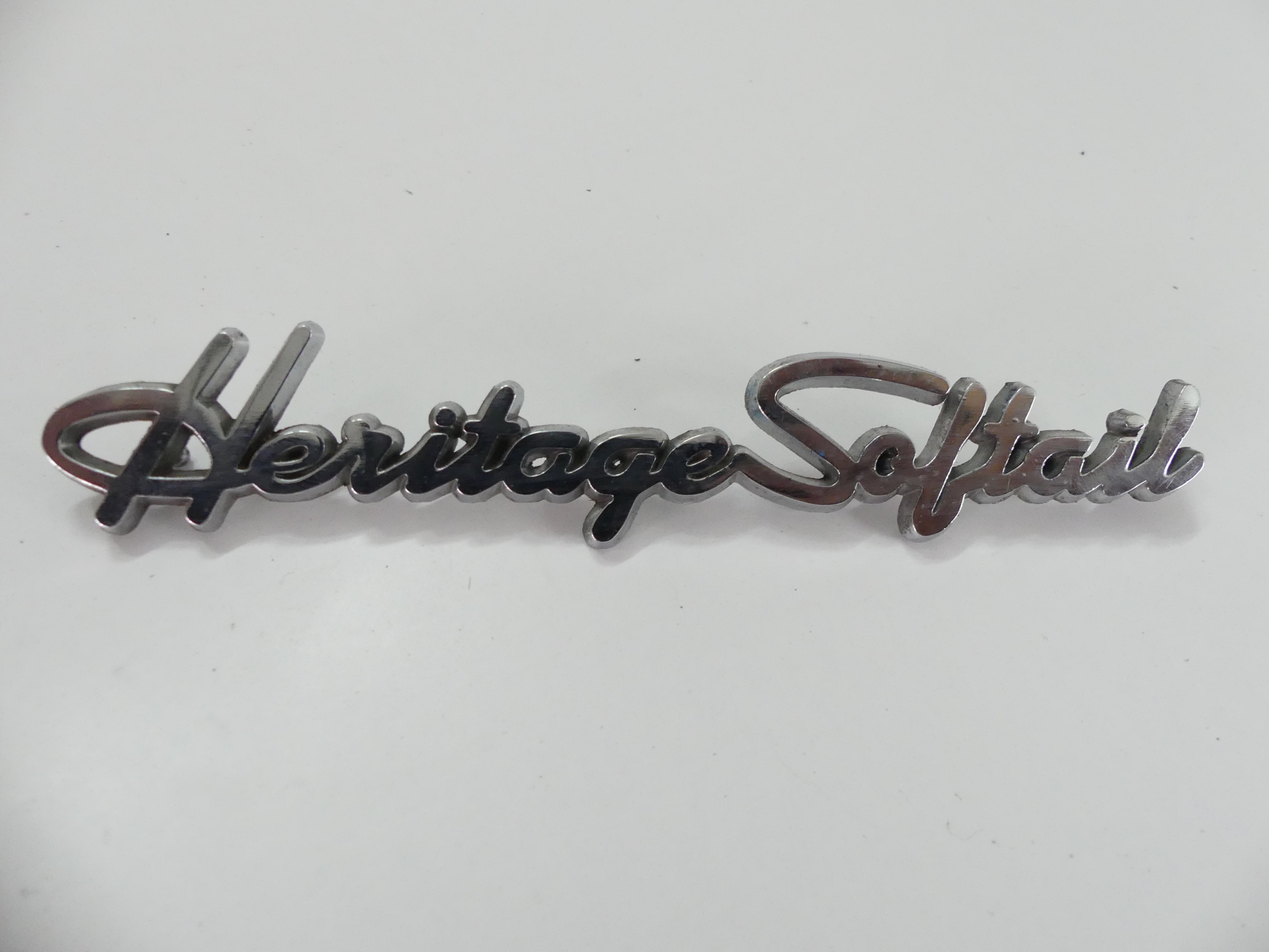 EMBLEMAT LOGO METALOWY HARLEY HERITAGE SOFTAIL HERITAGE SOFTAIL DZNZG