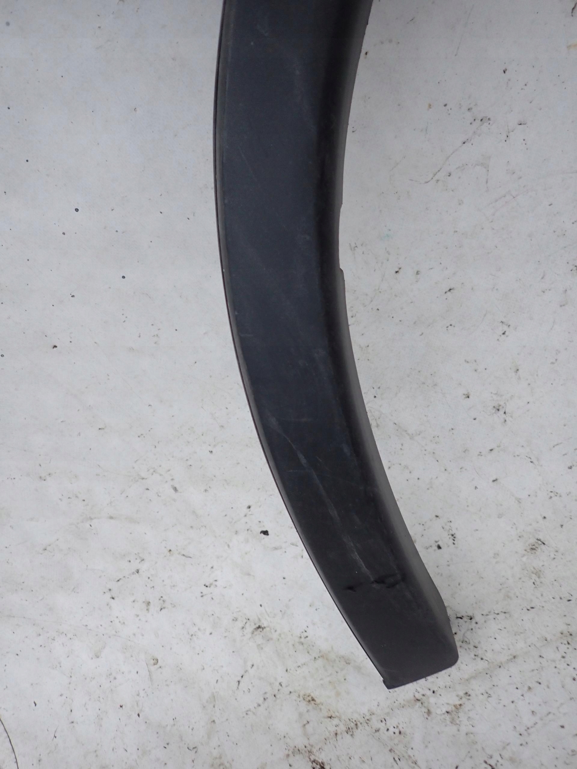 MITSUBISHI ASX LIFT 13- moulding fender left front