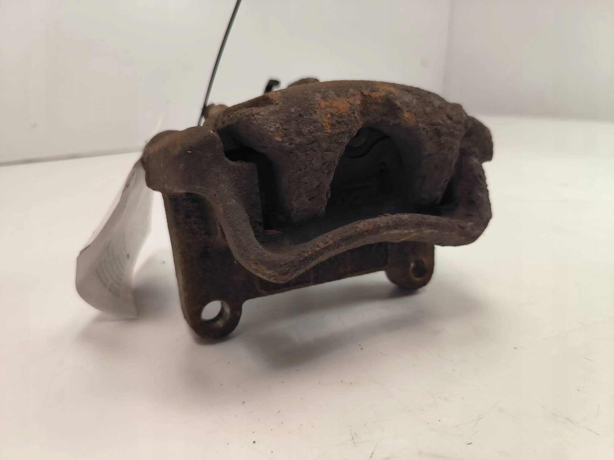 caliper brake rear part left 2.0 CDTI OPEL VIVARO A LIFT