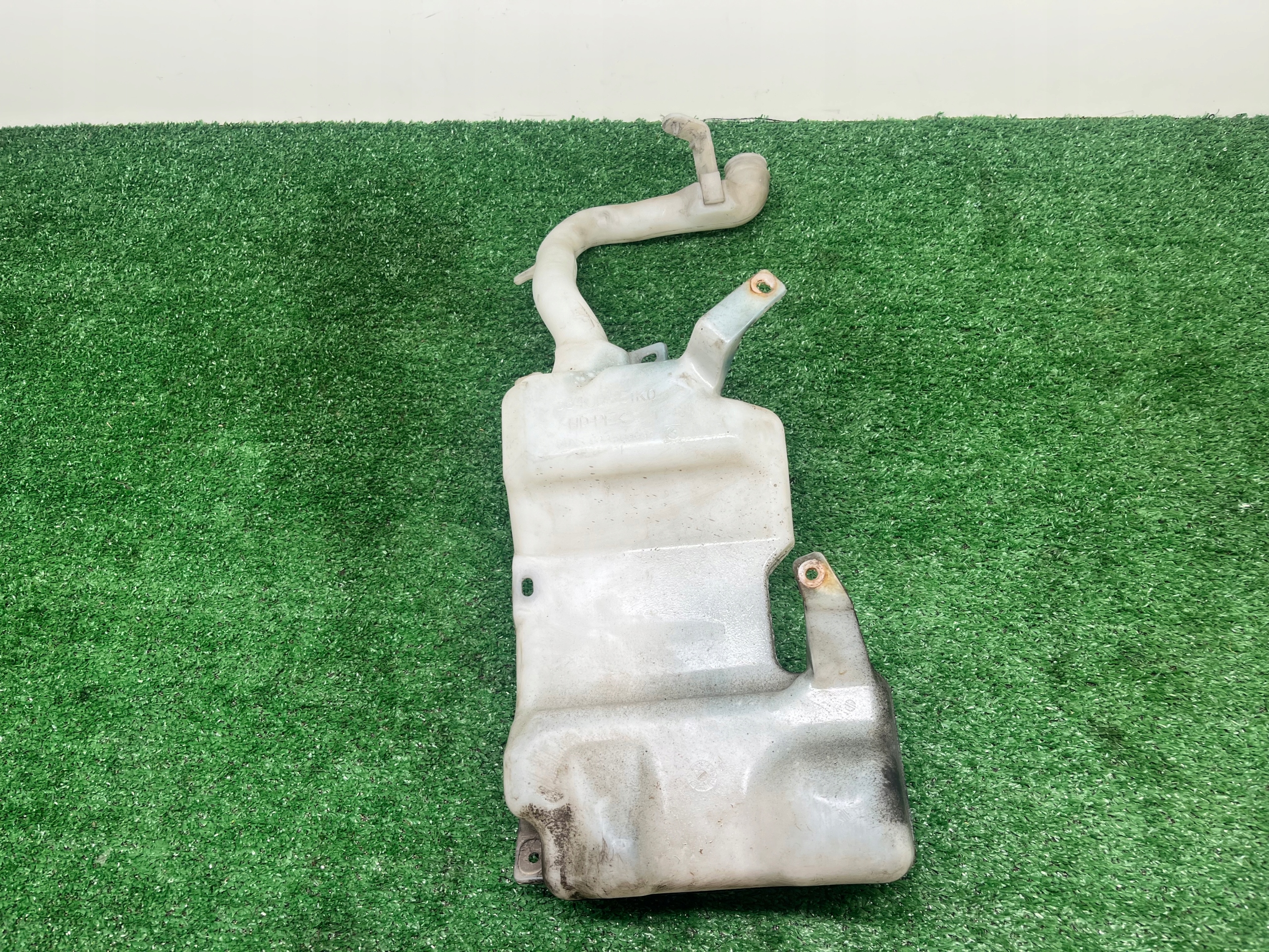 washer fluid tank SUZUKI SPLASH 38400-51K0