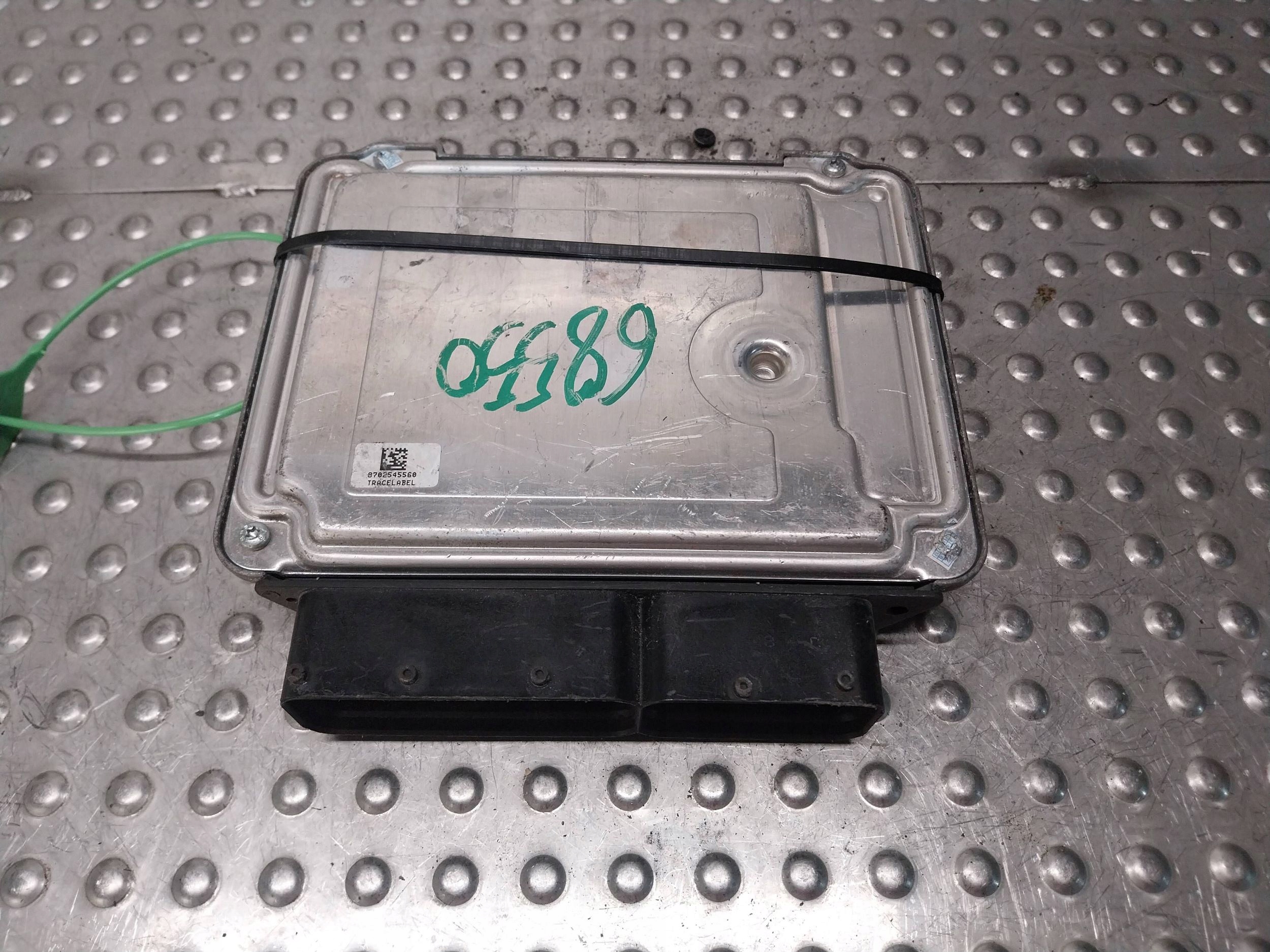 computer control unit of the engine 03G906056J 0281014899 VW GOLF V 1.9 TDI