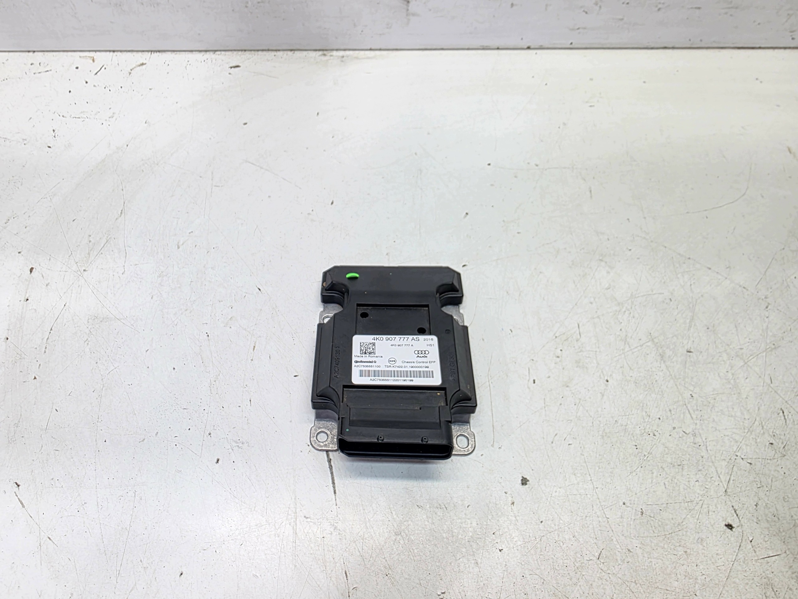 Bedienteil modul Achsträgers PNEUMATYCZNEGO AUDI A6 C8 A7 4K0907777AS