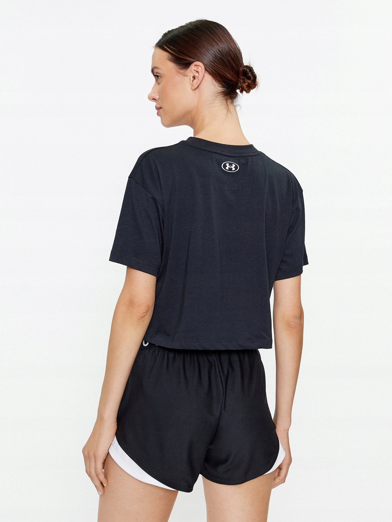 Under Armour T-Shirt Ua Collegiate Crest Crop Ss 1379402 Czarny Loose Fit