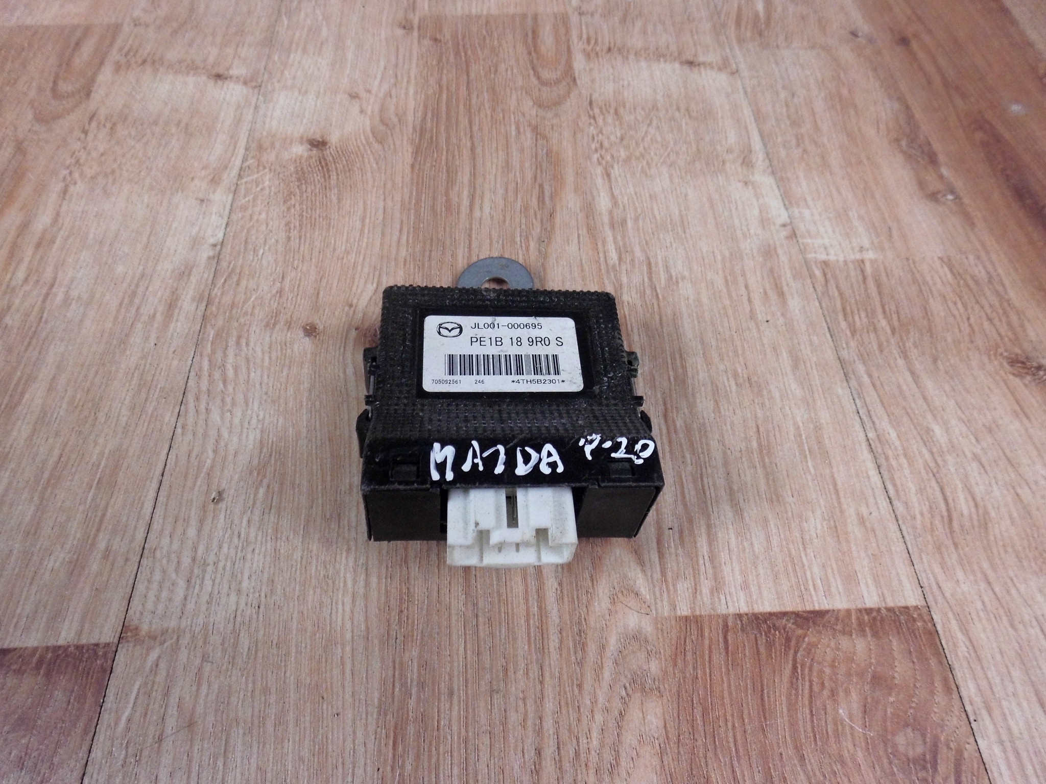 MAZDA CX3 MODULE PE1B 18 9R0 S
