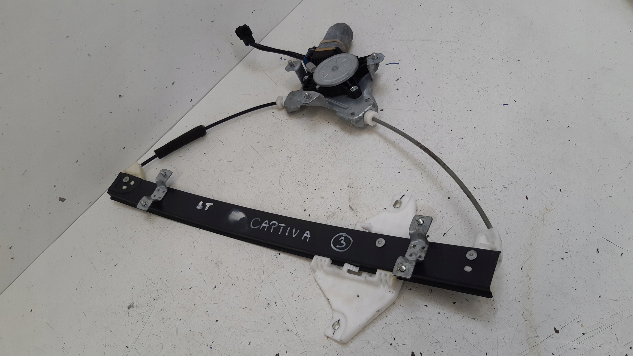 window regulator left rear part 25937971 Chevrolet Captiva