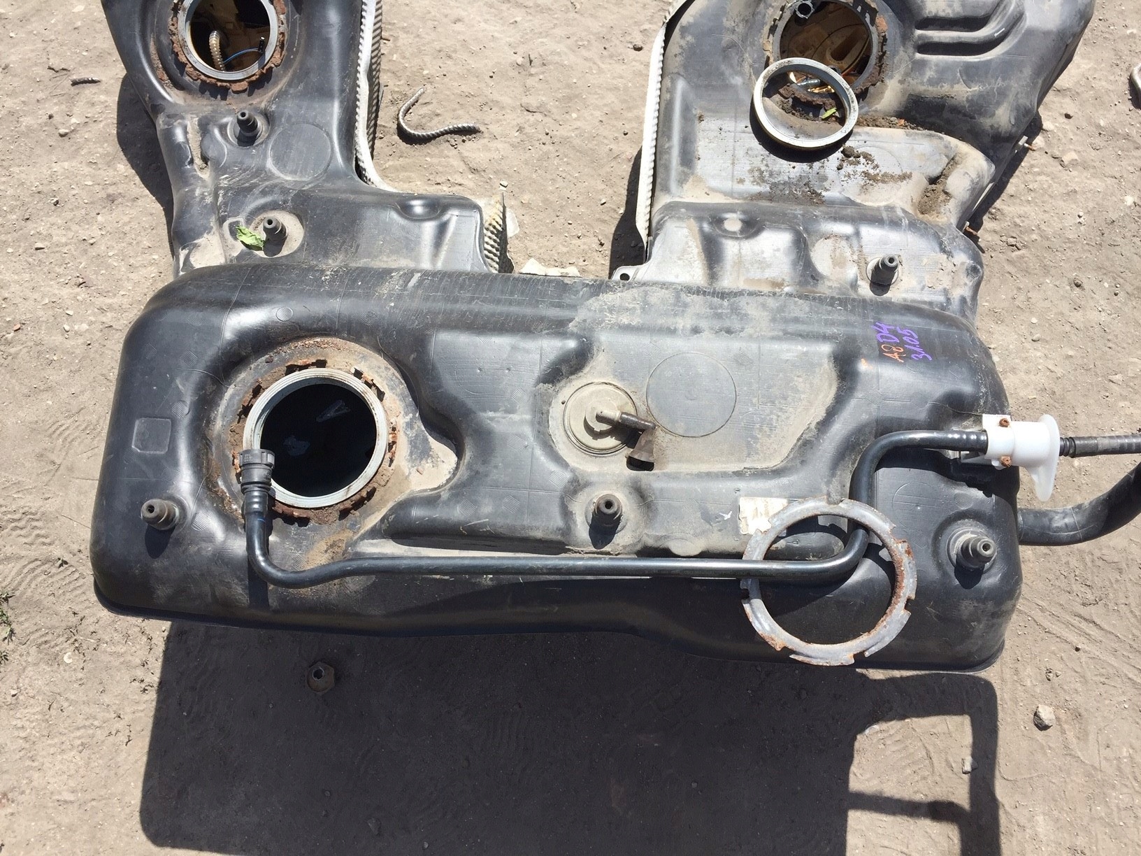 AUDI A8 D4 3.0 TDI kraftstofftank tank 4H0201021BE