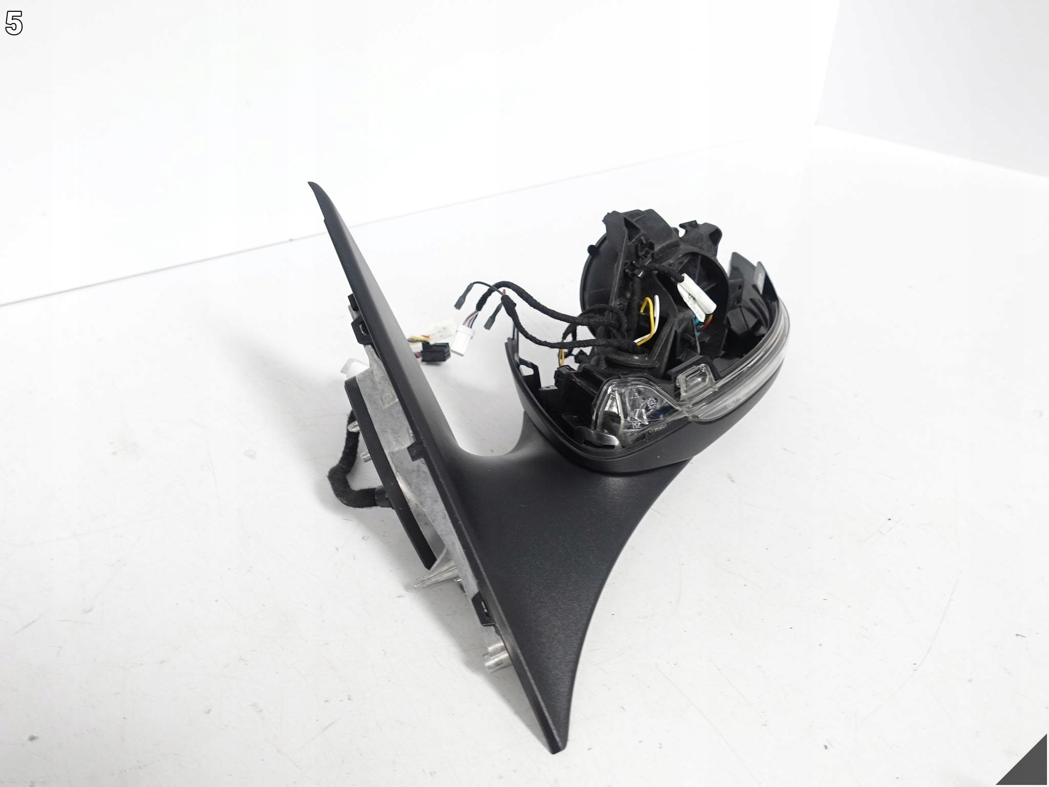 MERCEDES C-KLASA W206 21- mirror exterior indicator left 10+8 PIN EU