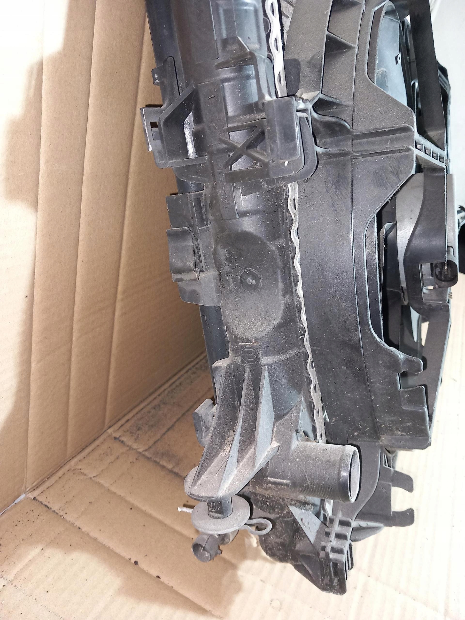 KOMPLET der Kühler Lüfter RENAULT LAGUNA II 2.0 DCI 01-07