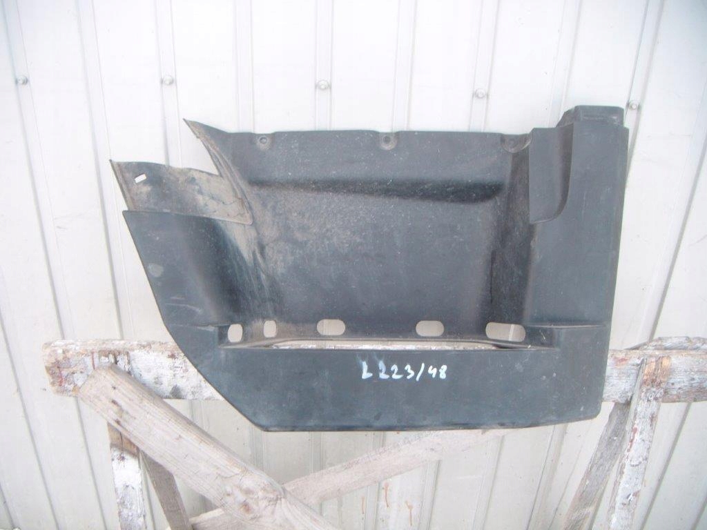 NISSAN NT500 СТУПЕНЬ ПРАВАЯ 96110LC50A