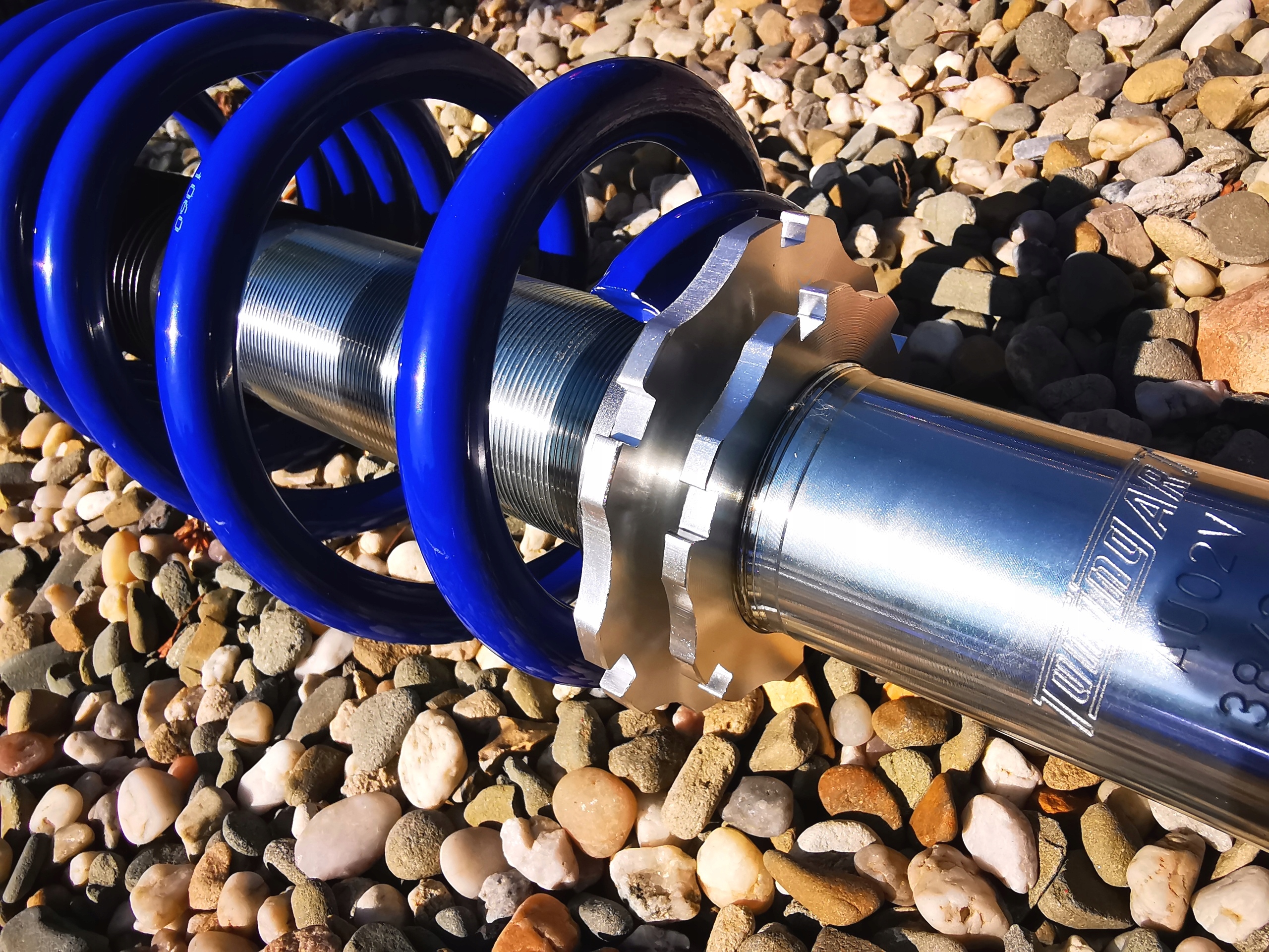 ZAWIESZENIE GWINTOWANE GWINT VW PASSAT B5 3BG 97 Part manufacturer TA Technix