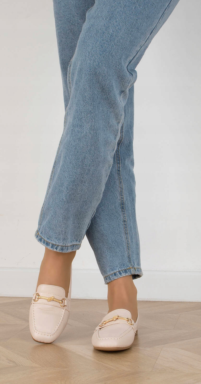 MOKASYNY PÓŁBUTY BEŻOWE SKÓRZANE DAMSKIE LOAFERSY 38 Płeć kobieta