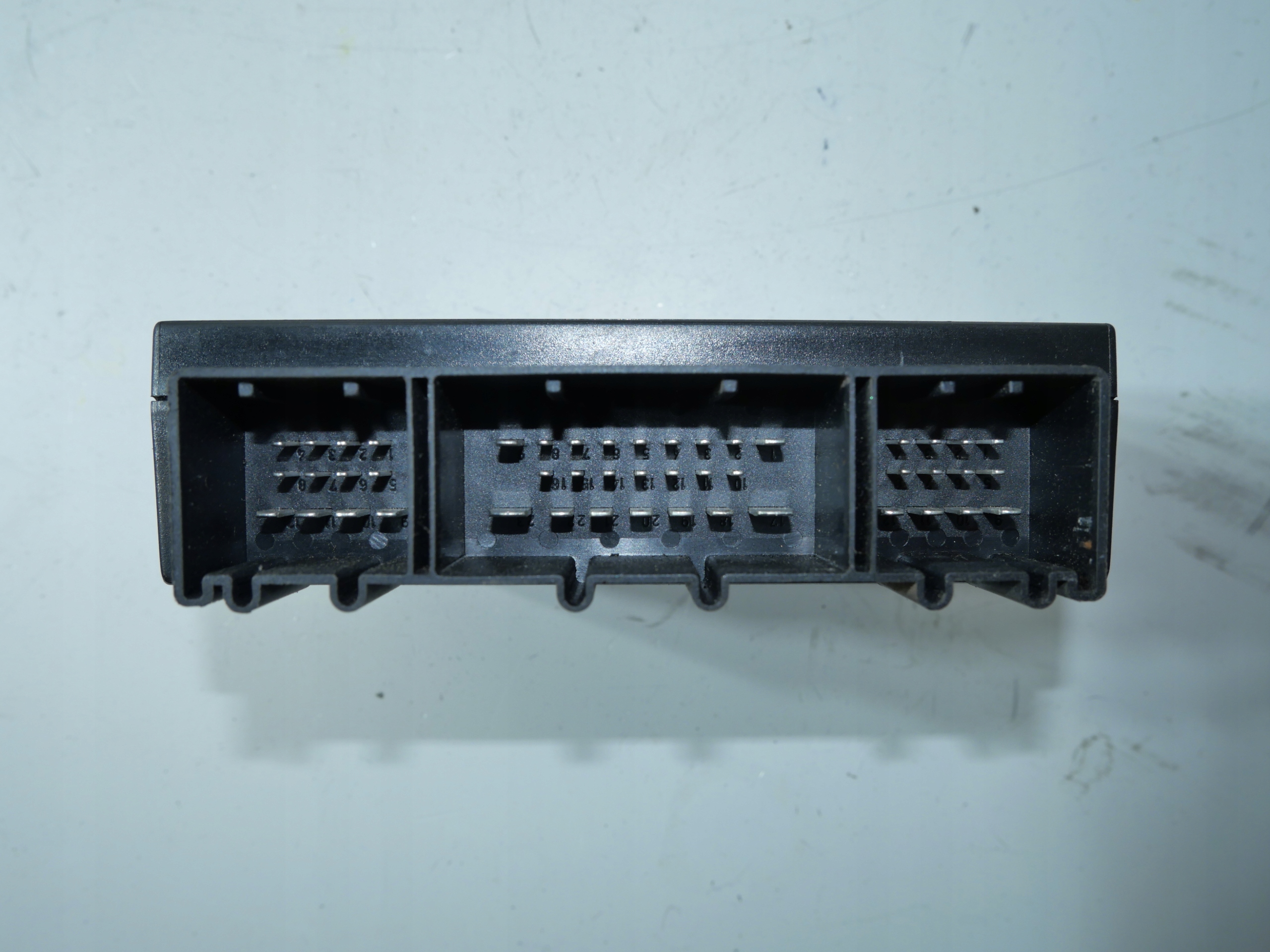 Unité commande confort VW SEAT SKODA 6Q0959433E