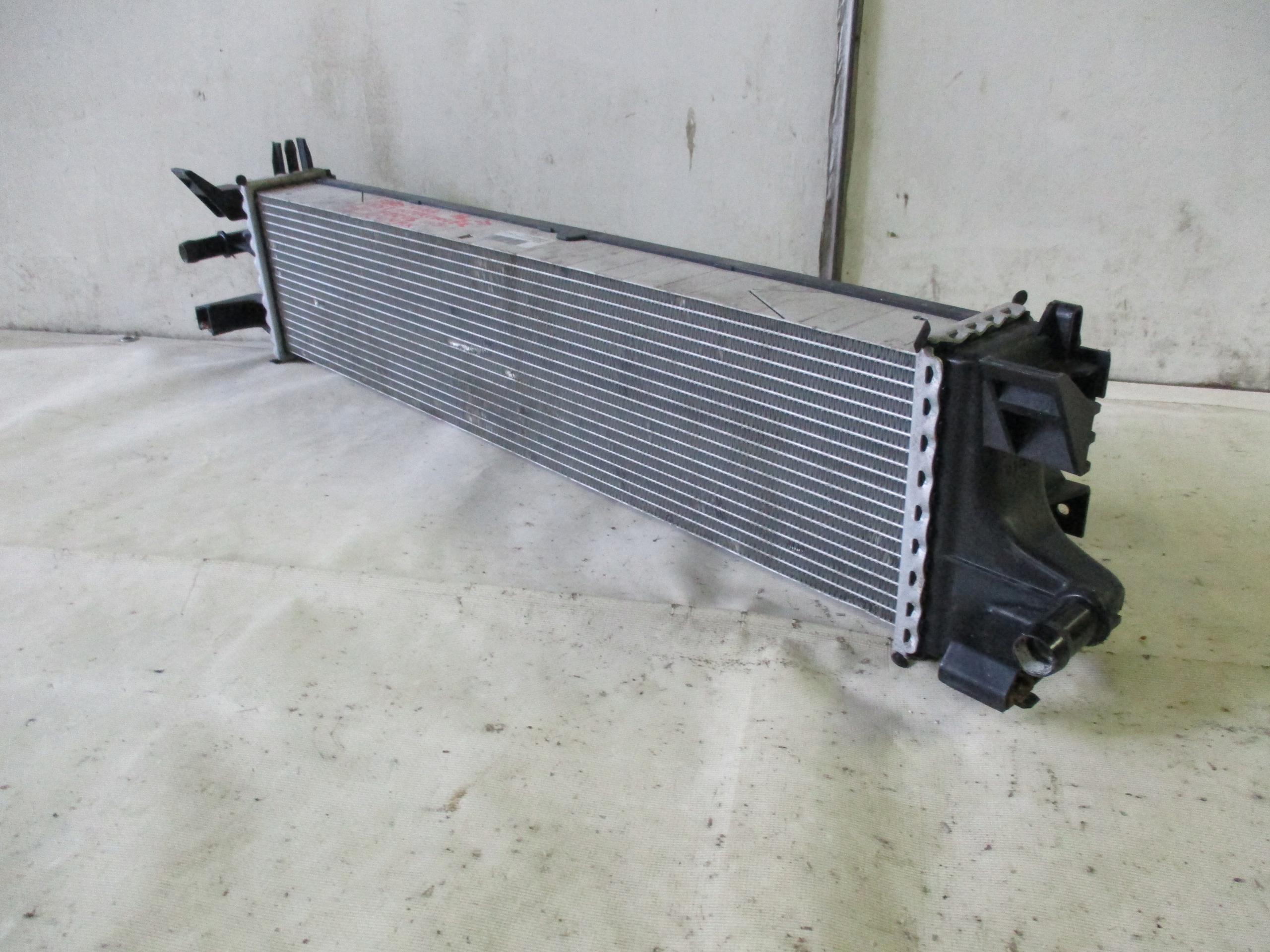 INTERCOOLER FORD KUGA 16R- F1F1-8D048-AB 1,5T FOCUS 3 III C-MAX