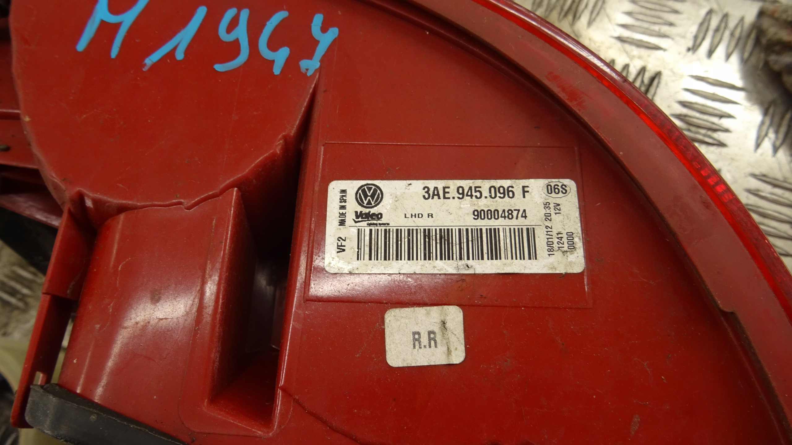 light right rear part VW PASSAT B7 sedan 3AE945096F CALA