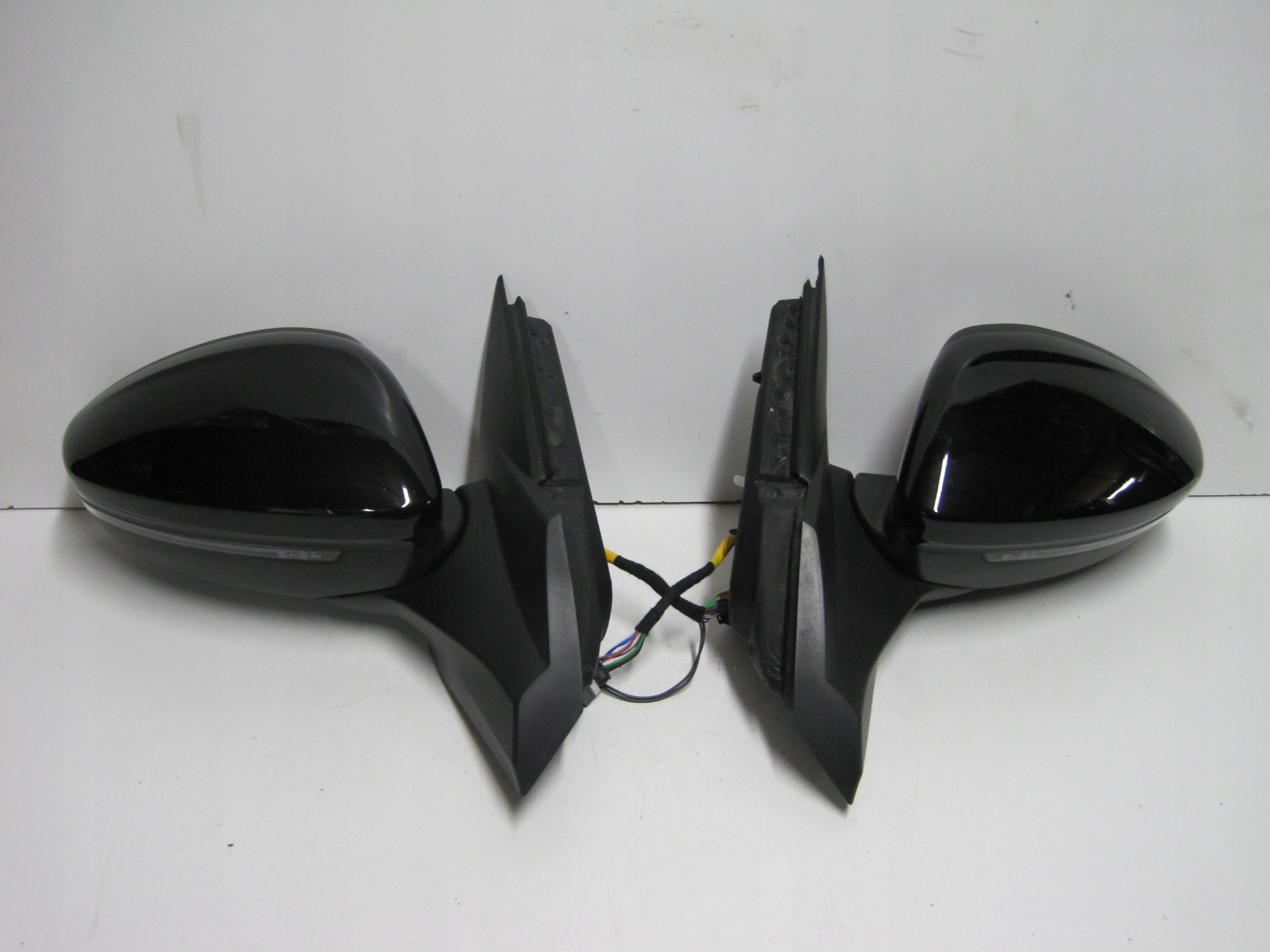 mirror right PEUGEOT 2008 II 24R