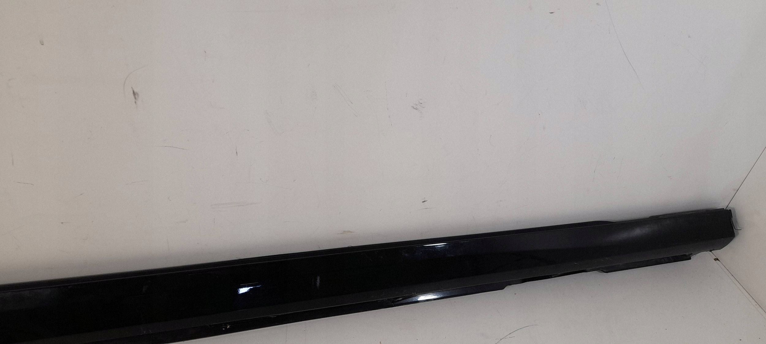 Audi A6 S6 C8 4K moulding cap threshold right 4K0853856 (LS90)