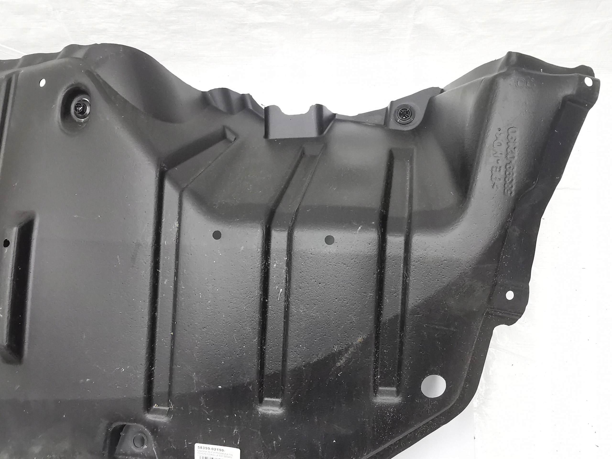 Blende Abdeckung abdeckung Unterfahrschutz heck TOYOTA COROLLA E21 Sedan 58399-02190