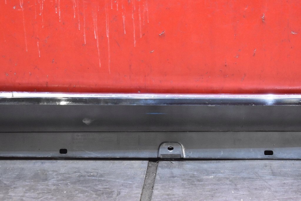cap threshold left 040 A2136908704 MERCEDES E-KLASA W213 KOMBI 16-21