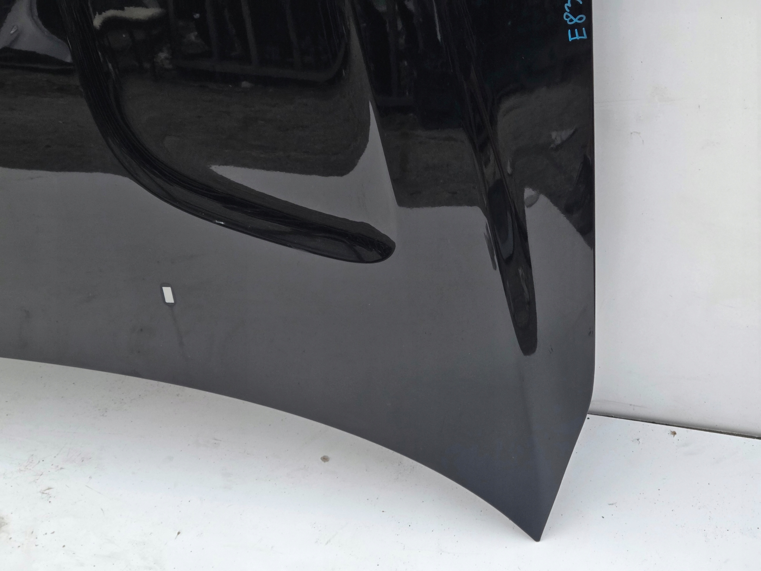 bonnet BMW X3 E83 SCHWARZ 2 668/9