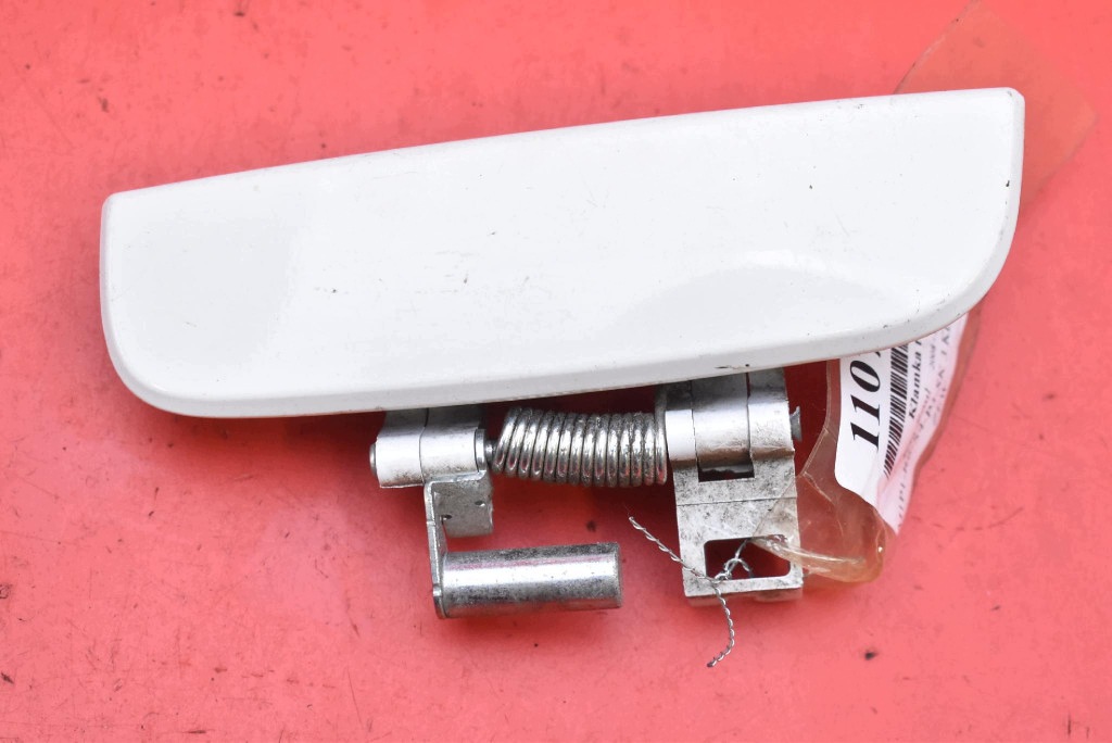 handle left rear part rear ny CLEAR WHITE KIA SOUL 1 and 08-11
