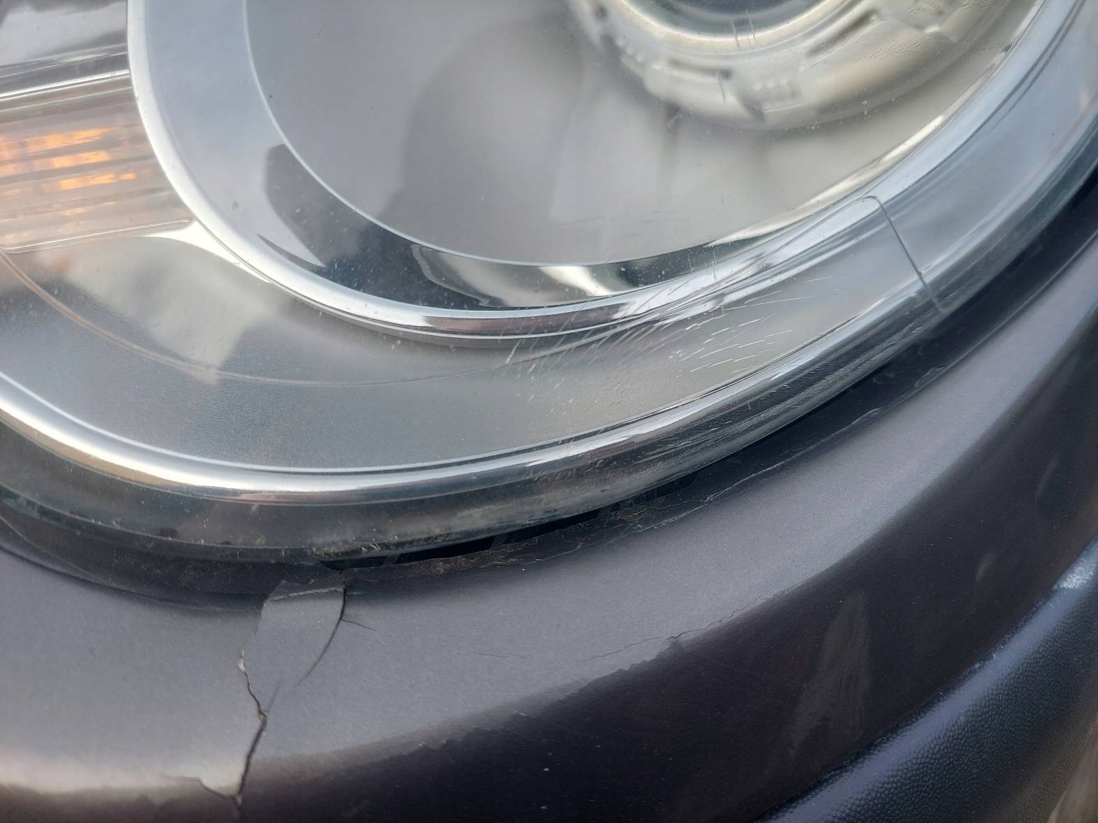 light left front VOLKSWAGEN TOURAN and FL