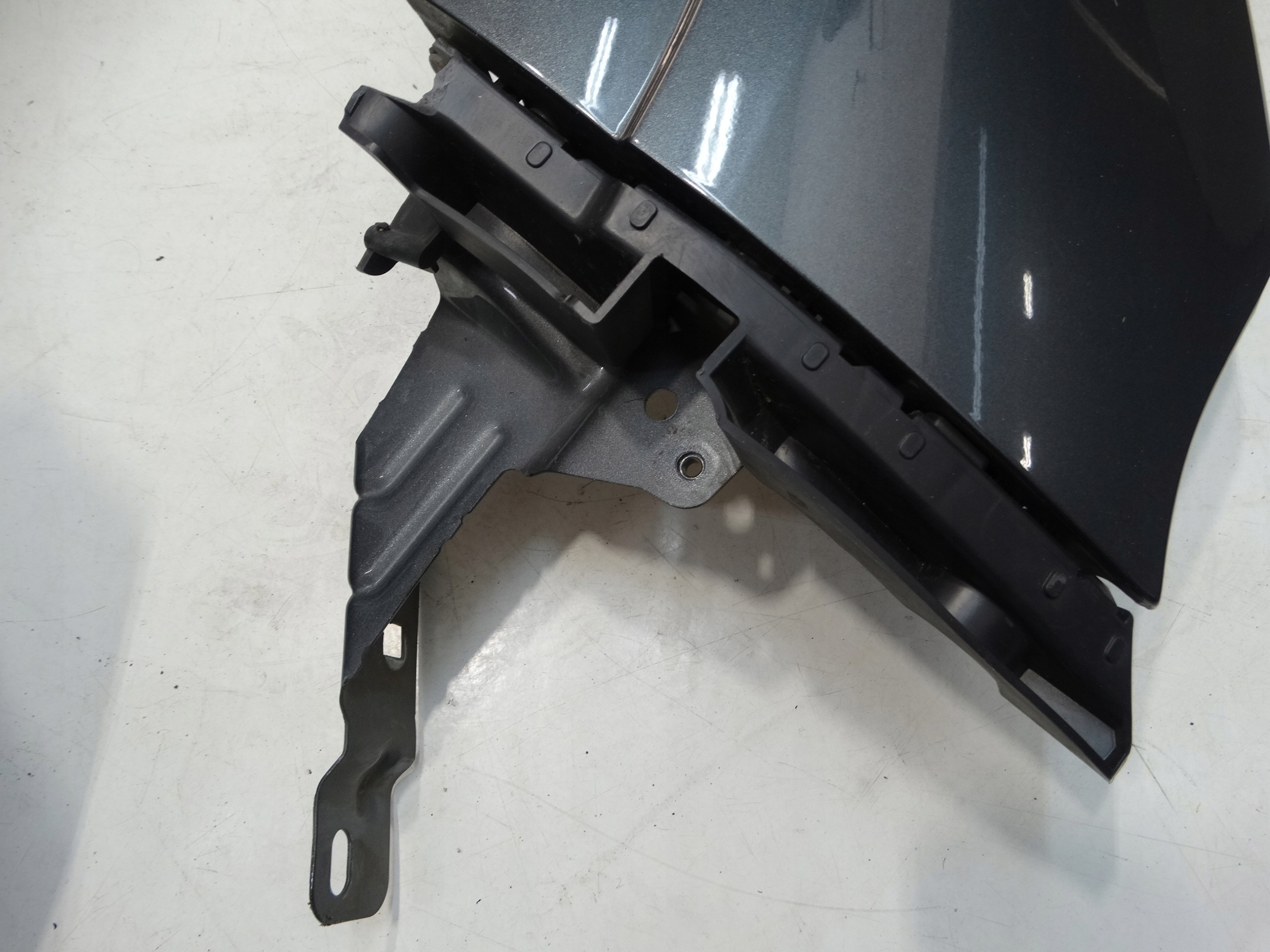 fender front right front CITROEN C4 CACTUS KOD : KTPD