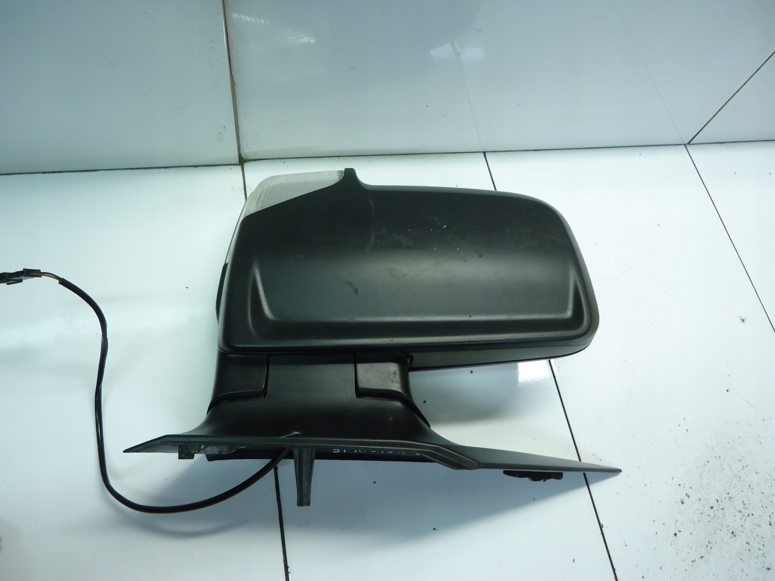 MERCEDES SPRINTER W906 mirror right A9068102093 2 PIN