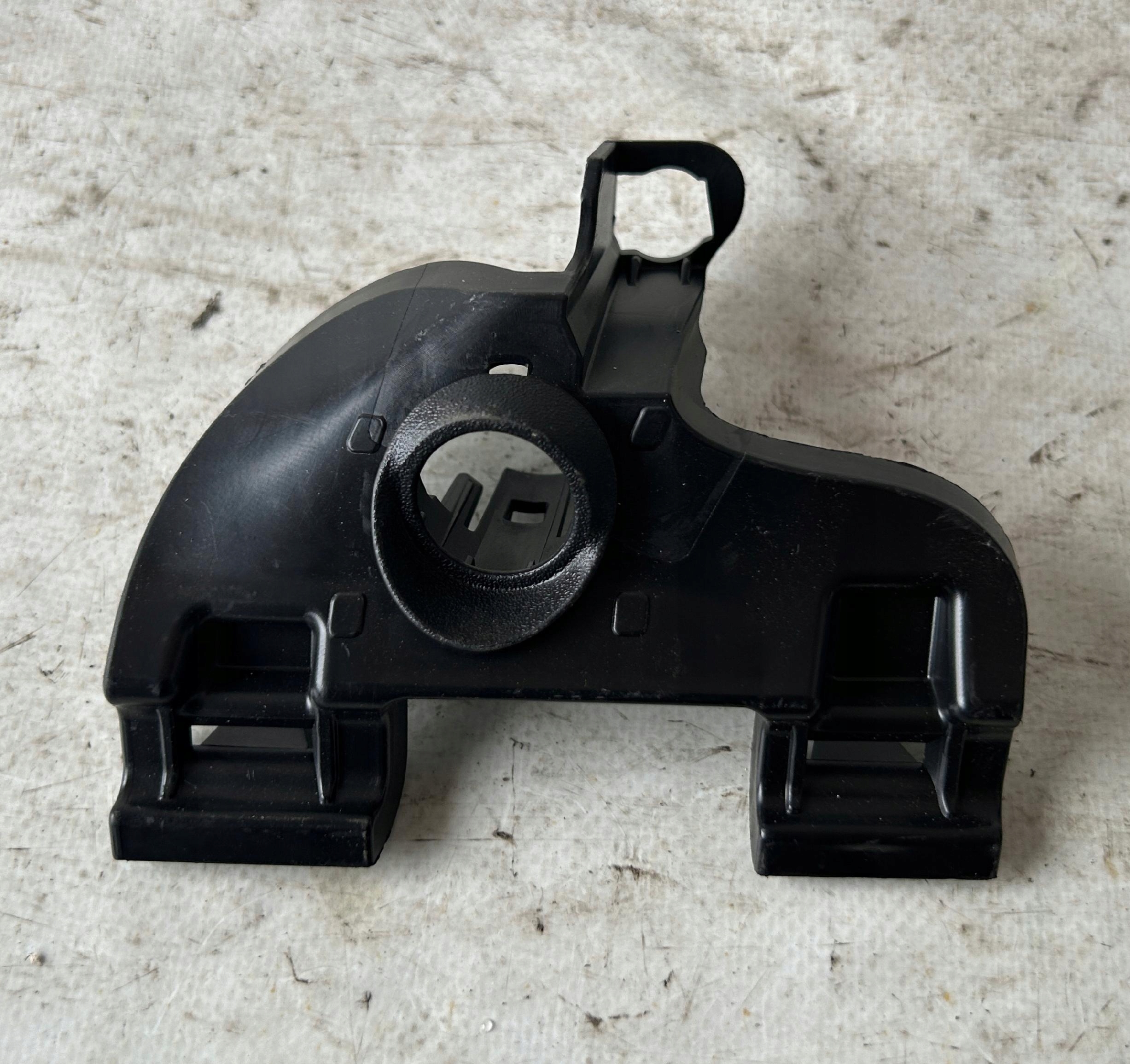 Halter PDC der Stoßstange heck rechts OPEL MOKKA B