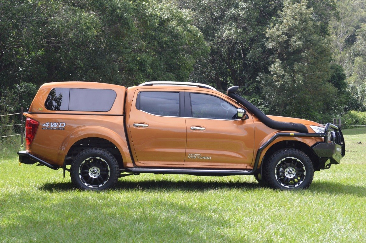 SNORKEL WLOT POWIETRZA NISSAN NAVARA D23 NP300 EAN 2200010001235