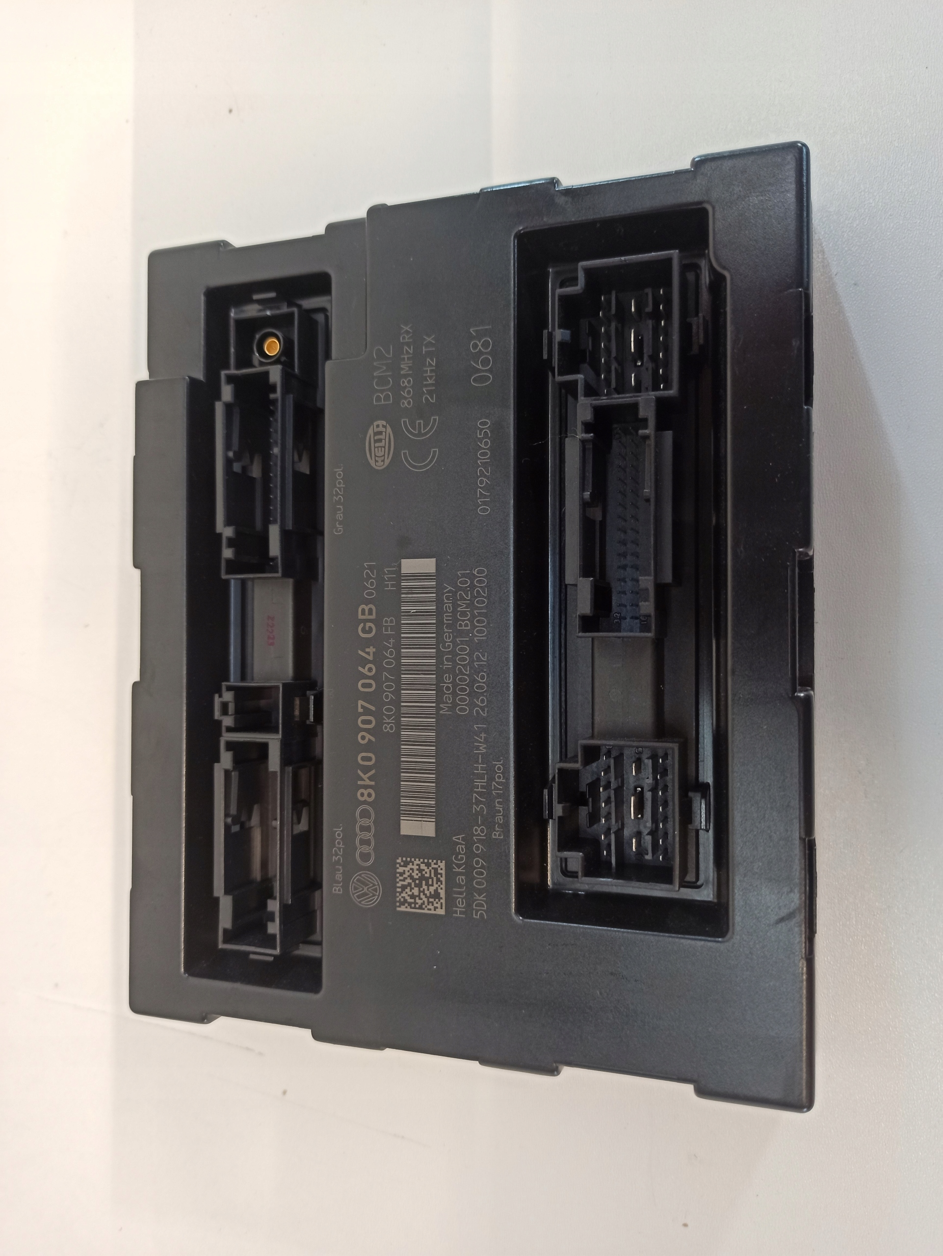 AUDI модуль комфорта A4 B8 8K0907064GB