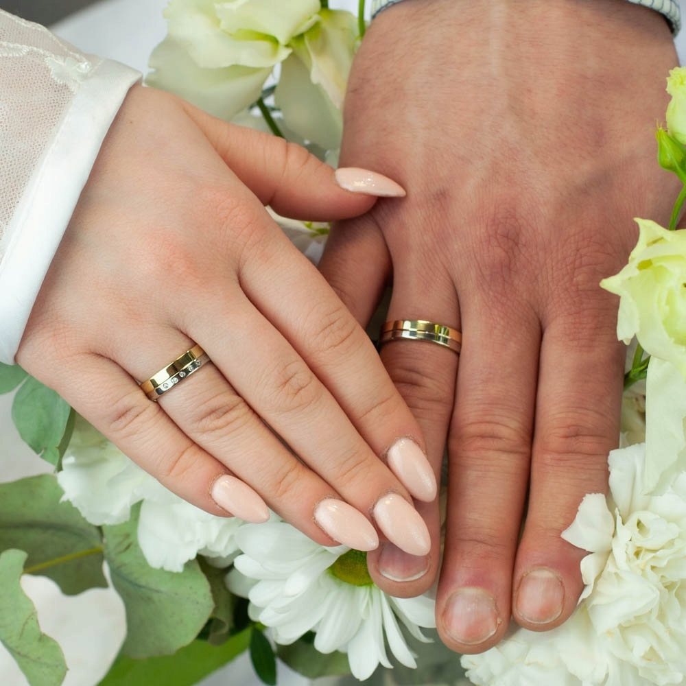 DWUKOLOROWE OBRĄCZKI ŚLUBNE Z CYRKONIAMI ZŁOTO 585 Płeć uniseks