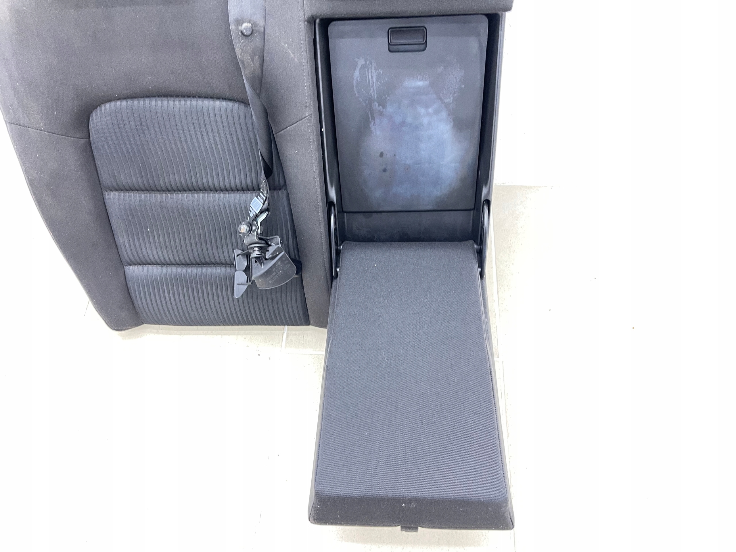 AUDI A4 B8 KOMBI 8K Sitz Sitz oparcie heck rechts