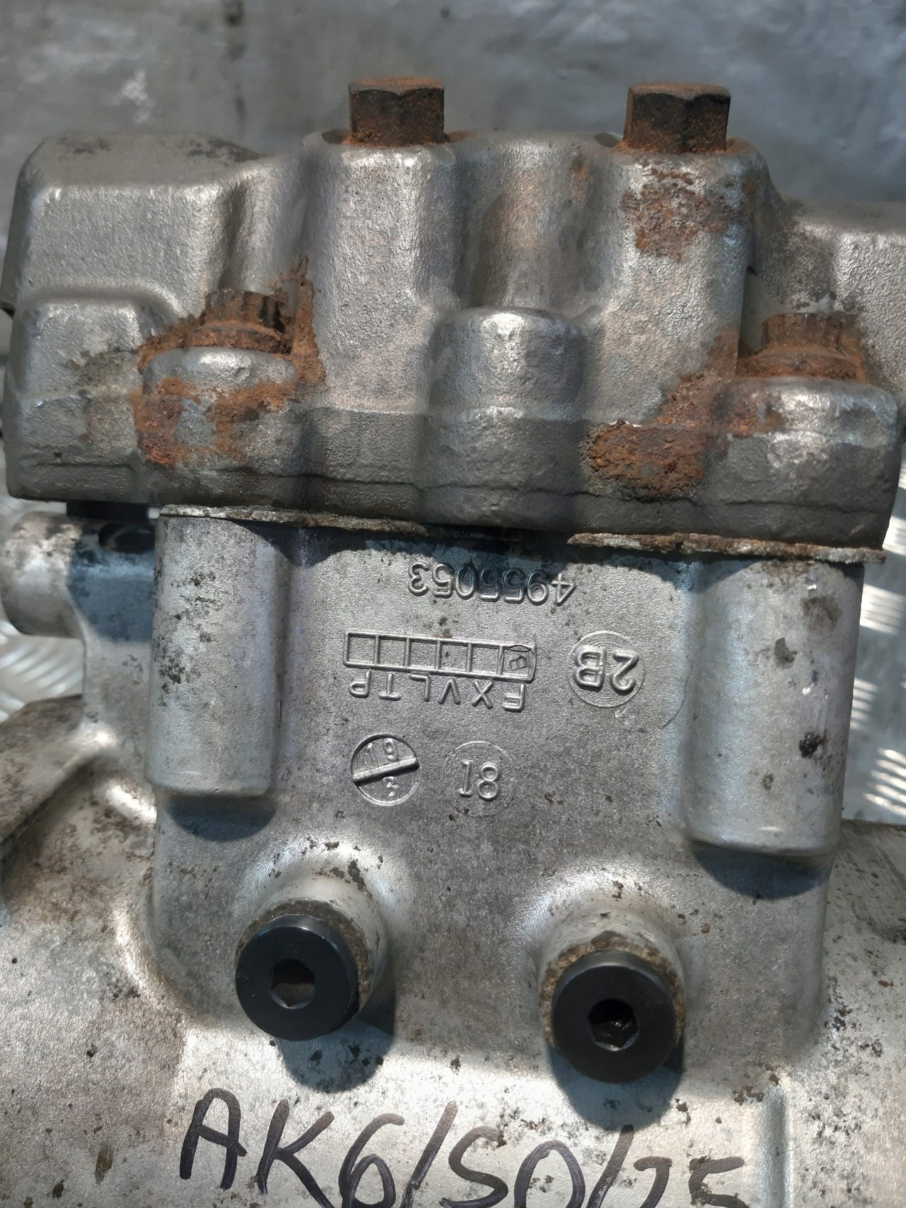 injection pump SCANIA 2007109