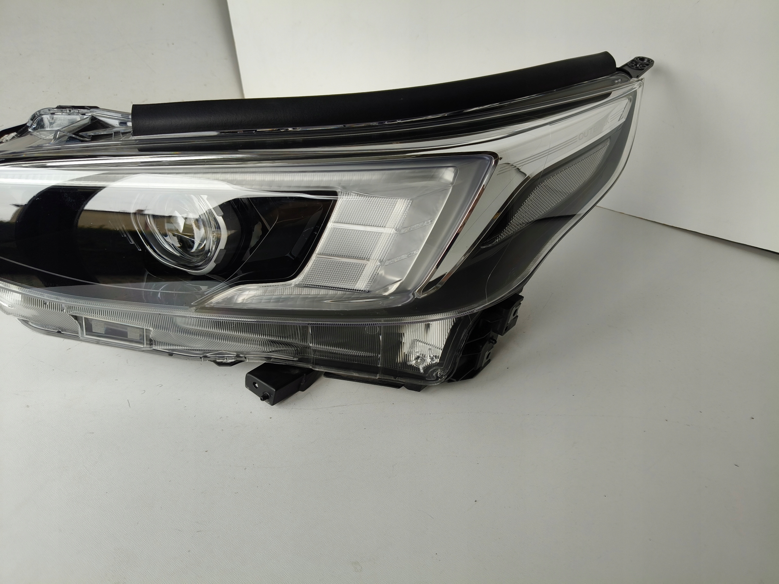 light left REFLEKTOR SUBARU OUTBACK 22- LIFT FULL LED