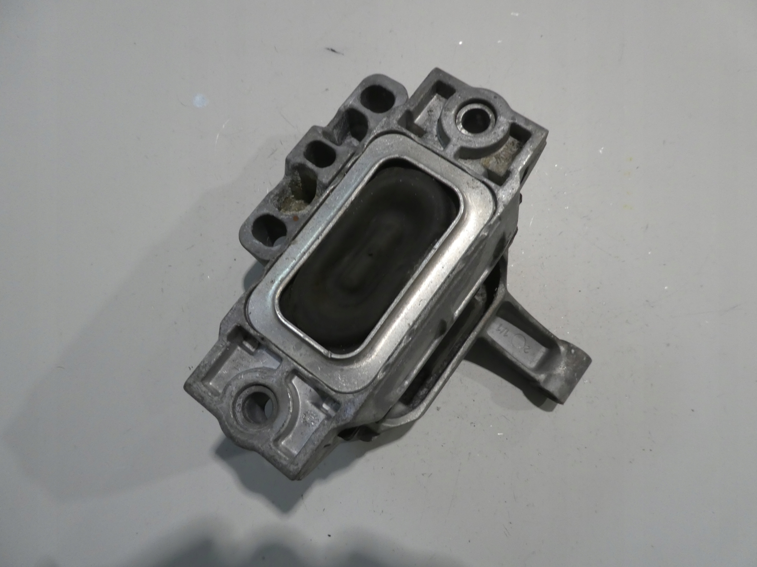 VW AUDI SKODA engine mount 5N0199262