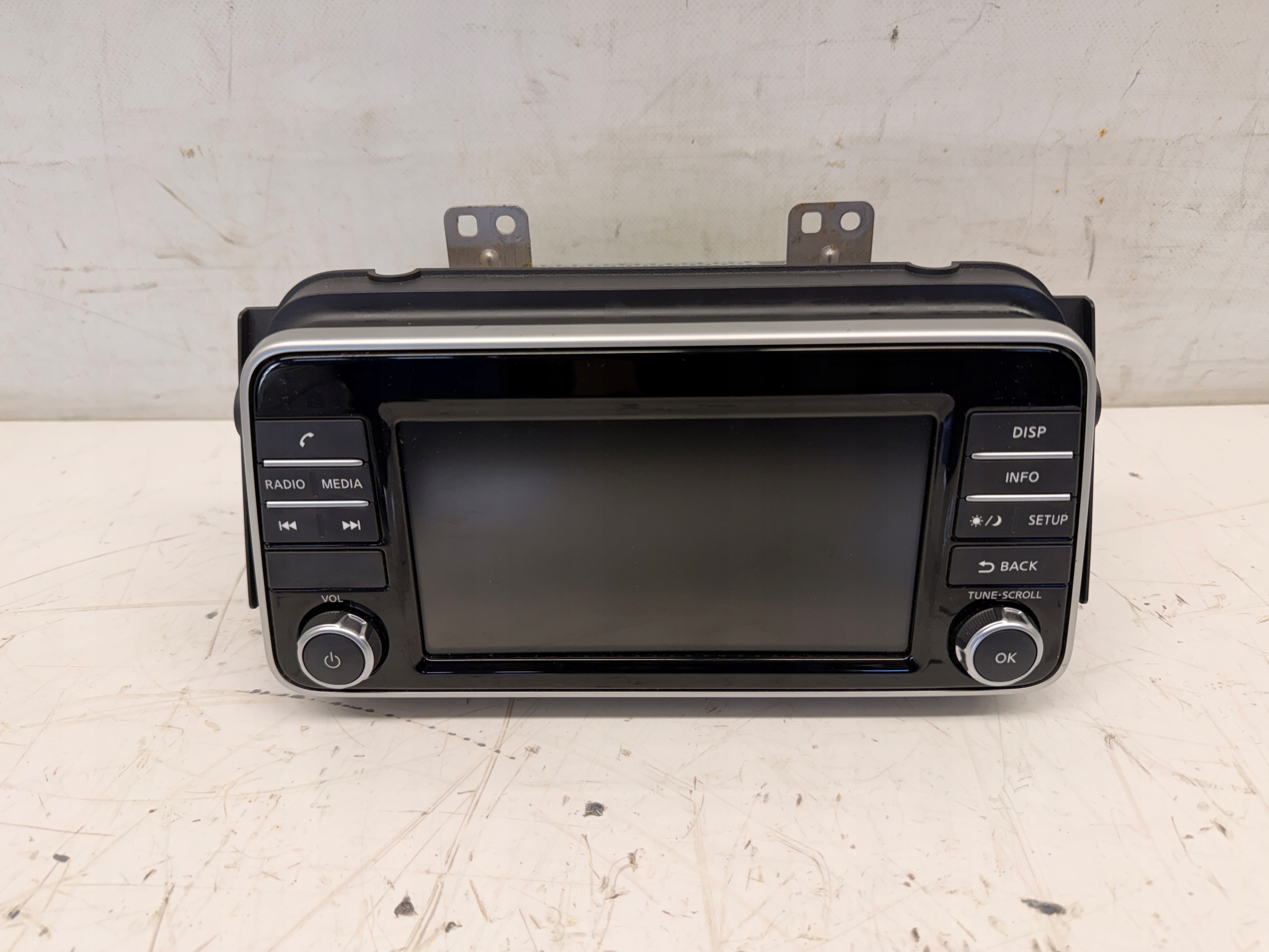 Nissan Micra K14 radio 2591A5FA0B
