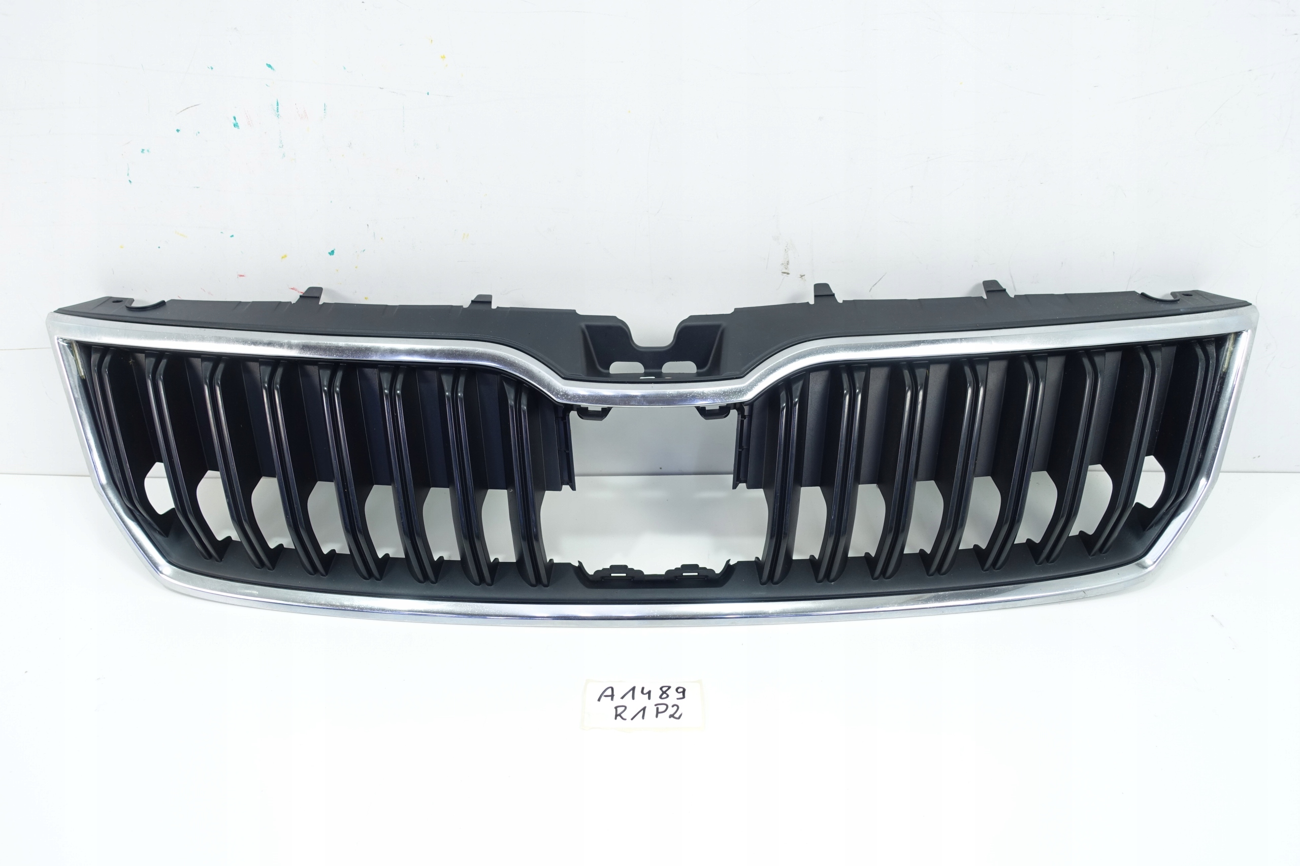 front PREKLADgrill front SKODA 6U7 6U7853653B