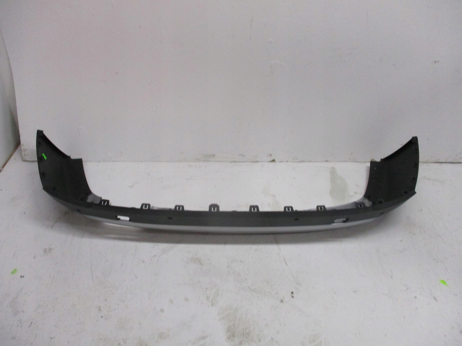 dopuna branika BMW X1 E84 ispod PDC X-LINE 51122993570