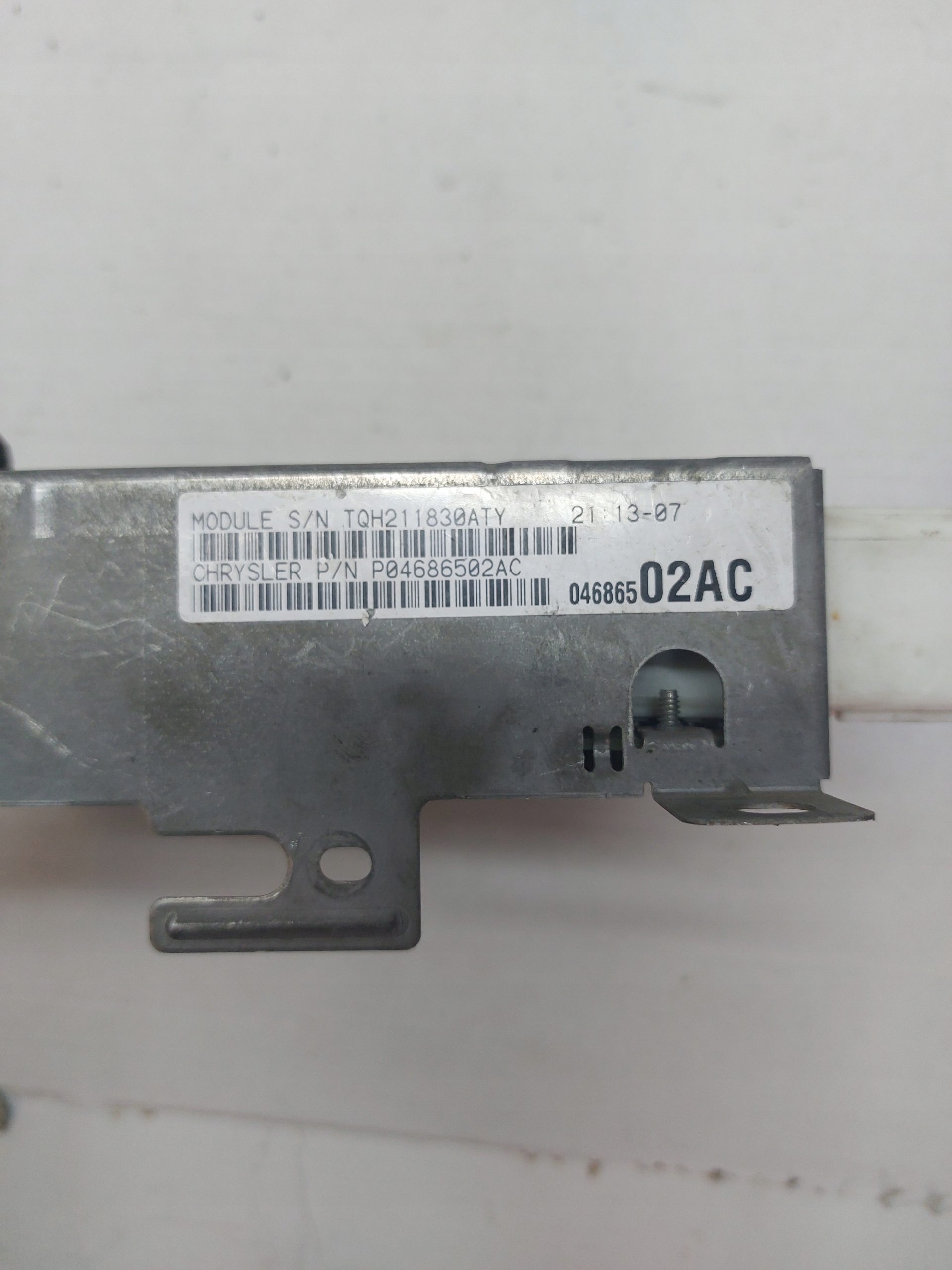 module control unit CHRYSLER VOYAGER P04686662AC